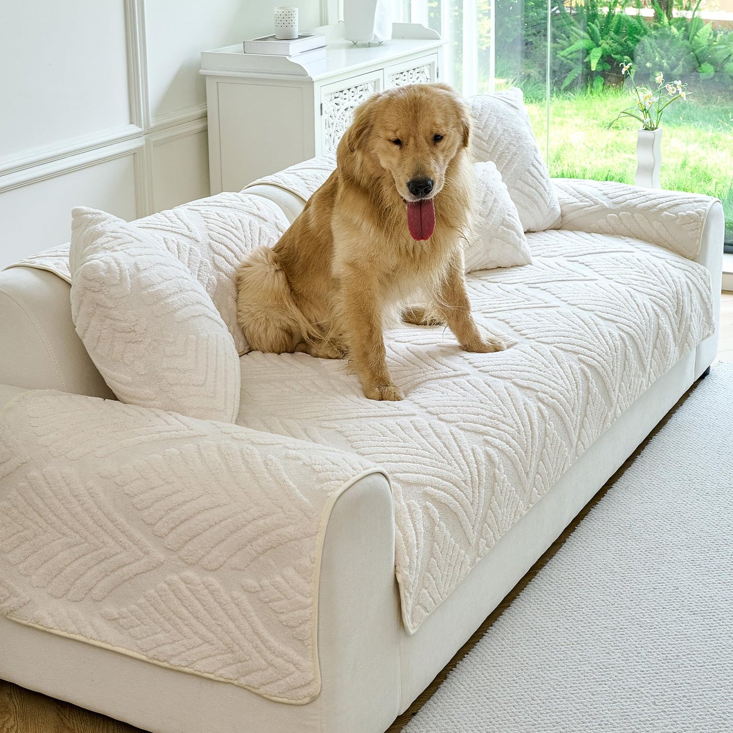 PJLZJFBY Sectional Couch Cover, Non-Slip Sofa Cover Plush Warm, Funny Fuzzy Pet Couch Covers for Sofa(2-3 Seater), Leaf Pattern Couch Protector for Dogs Washable(1PC, Beige White, 27.6"×70.9")
