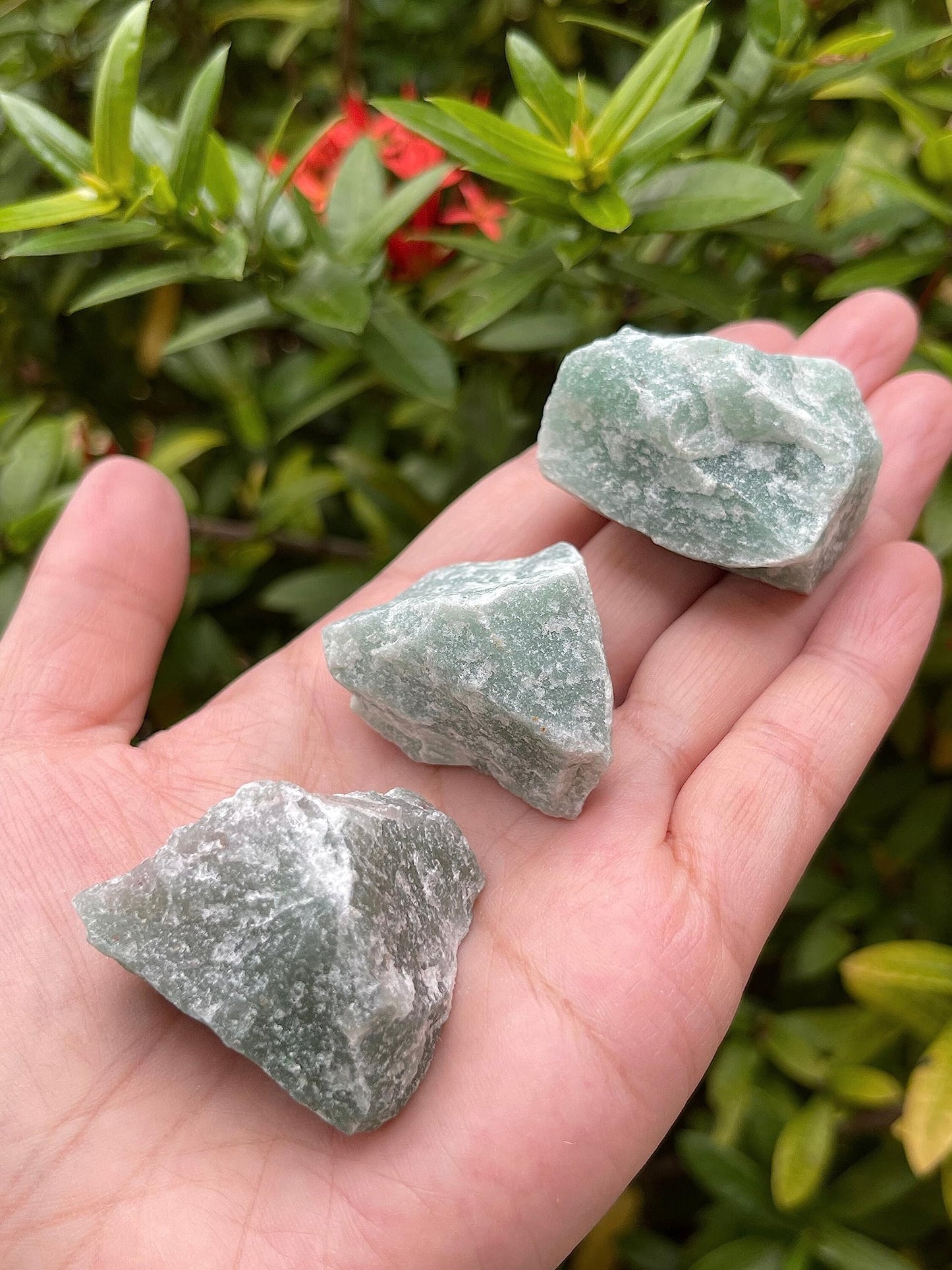 GAF TREASURES Wholesale Raw Green Aventurine Crystals, Natural Green Aventurine Stone, Rough Green Aventurine Crystals, Healing Crystals (Green Aventurine, 0.5 Pound)