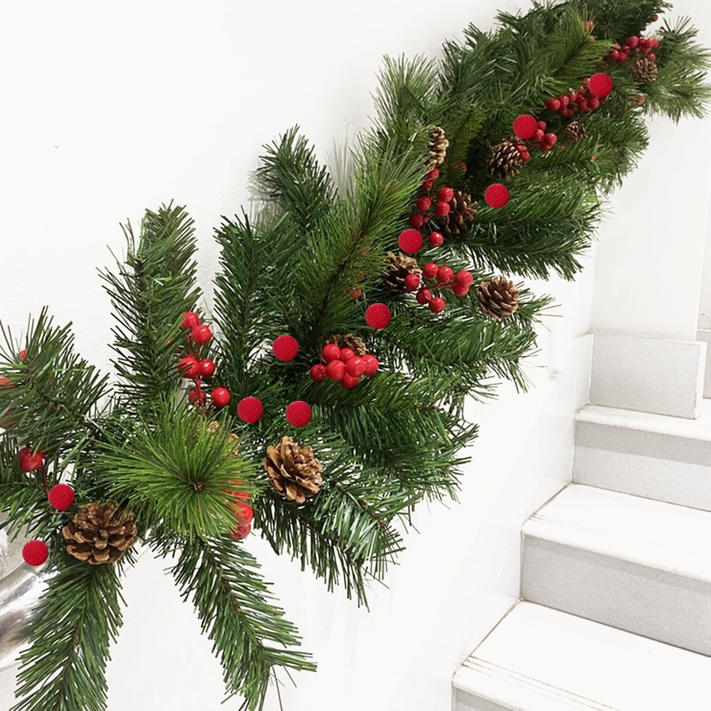 YOOHUA 300PCS 12mm Artificial Holly Berries, Artificial Berry, Mini Frosted Fruit Holly Berries for Christmas Tree Decorations Crafts Party Wedding Holiday Season Winter Décor Home Decor