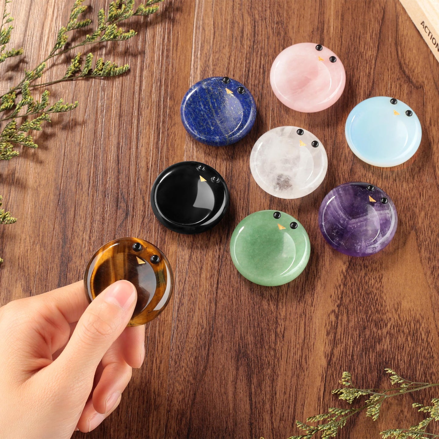 ZHIYUXI Tigers Eye Crystal Stress Relief Gifts Emotional Support Worry Stones for Anxiety Encouragement Gifts for Women Smile Worry Stones Anxiety Relief Items Calming Inspirational Gifts for Men