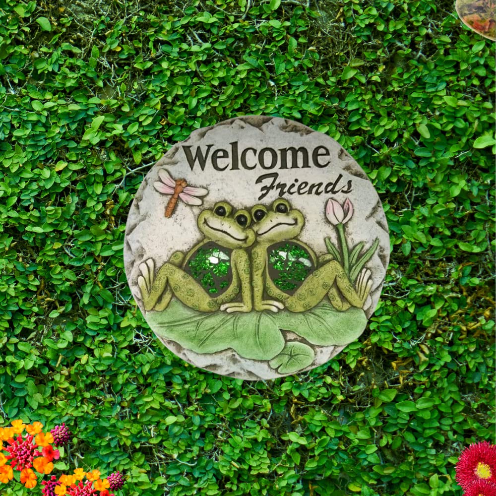 Comfy Hour 10" Frog Garden Stepping Stone, Welcome Friends Concrete Decorative Plaque, Artisan Crafted Walkway Accent for Outdoor Patio & Lawn, Green & Grey, 1 Unit