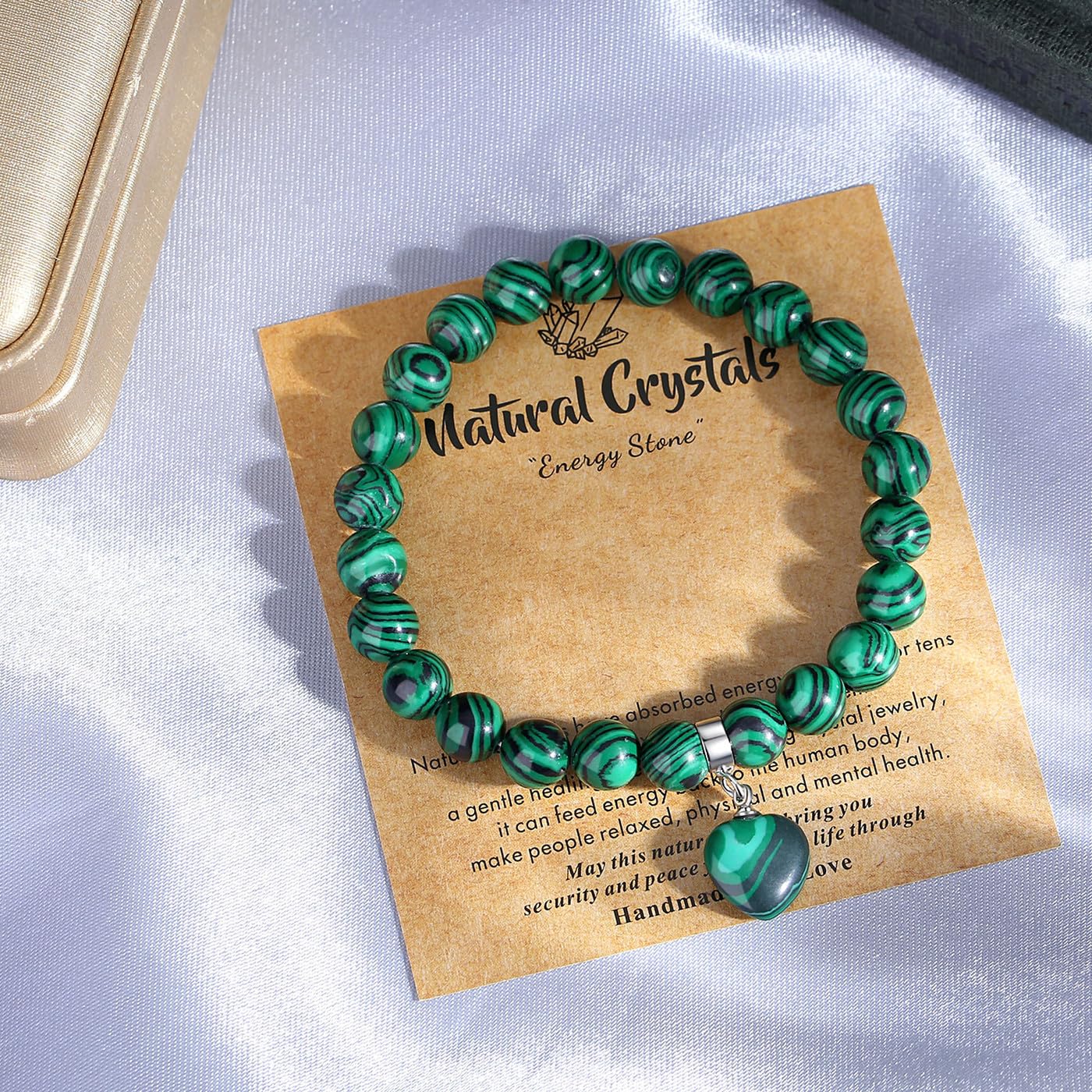 MAIBAOTA Malachite Bracelet for Women, 8 mm Beaded Bracelet, Mothers Day Crystal Gifts for Mom, Crystal Gemstone Love Heart Bracelet Jewelry Gifts for Birthday Valentine's Day Anniversary