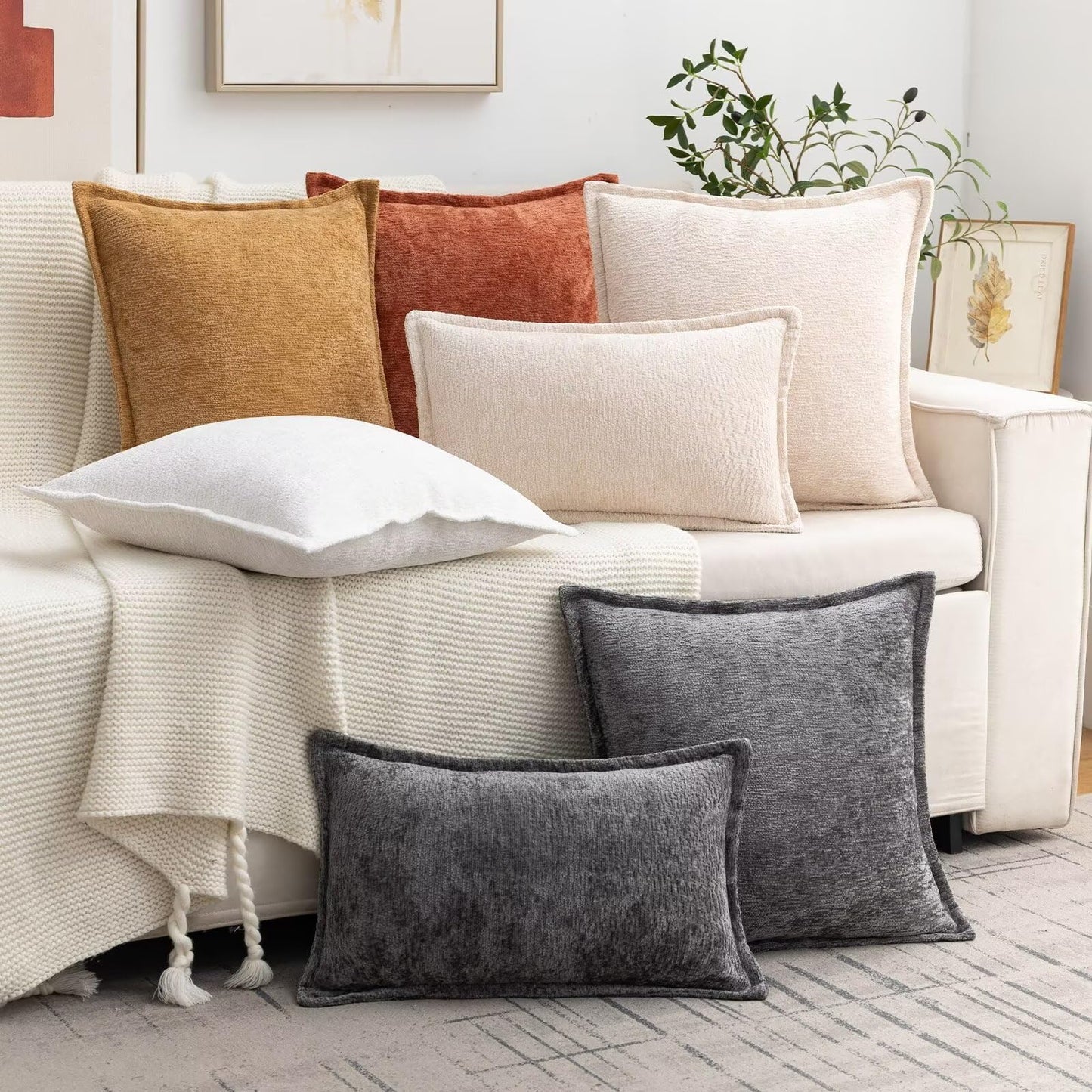BAOLIZEGAO Grey Decorative Throw Pillow Covers 18x18 Inch Set of 2 Cozy Soild Chenille Cushion Cases Soft Textured Square Couch Pillows Cover Boho Accent Farmhouse Pillowcases for Sofa Bed