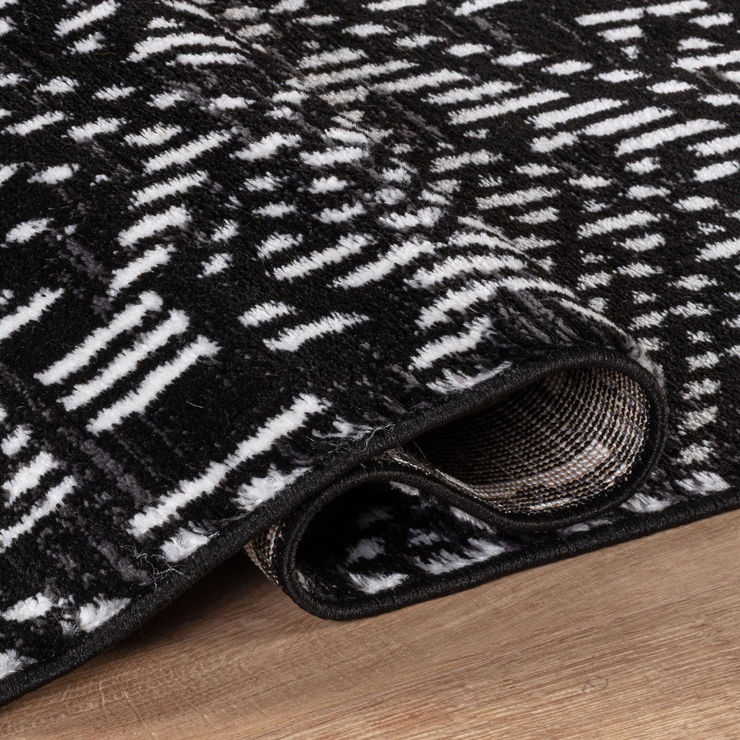 Rugshop Boho Black Tribal Area Rug 2x3 – Modern Indoor Carpet for Living Room, Bedroom, or Entryway – Non-Shedding, Low Pile Geometric Design 2' x 3'