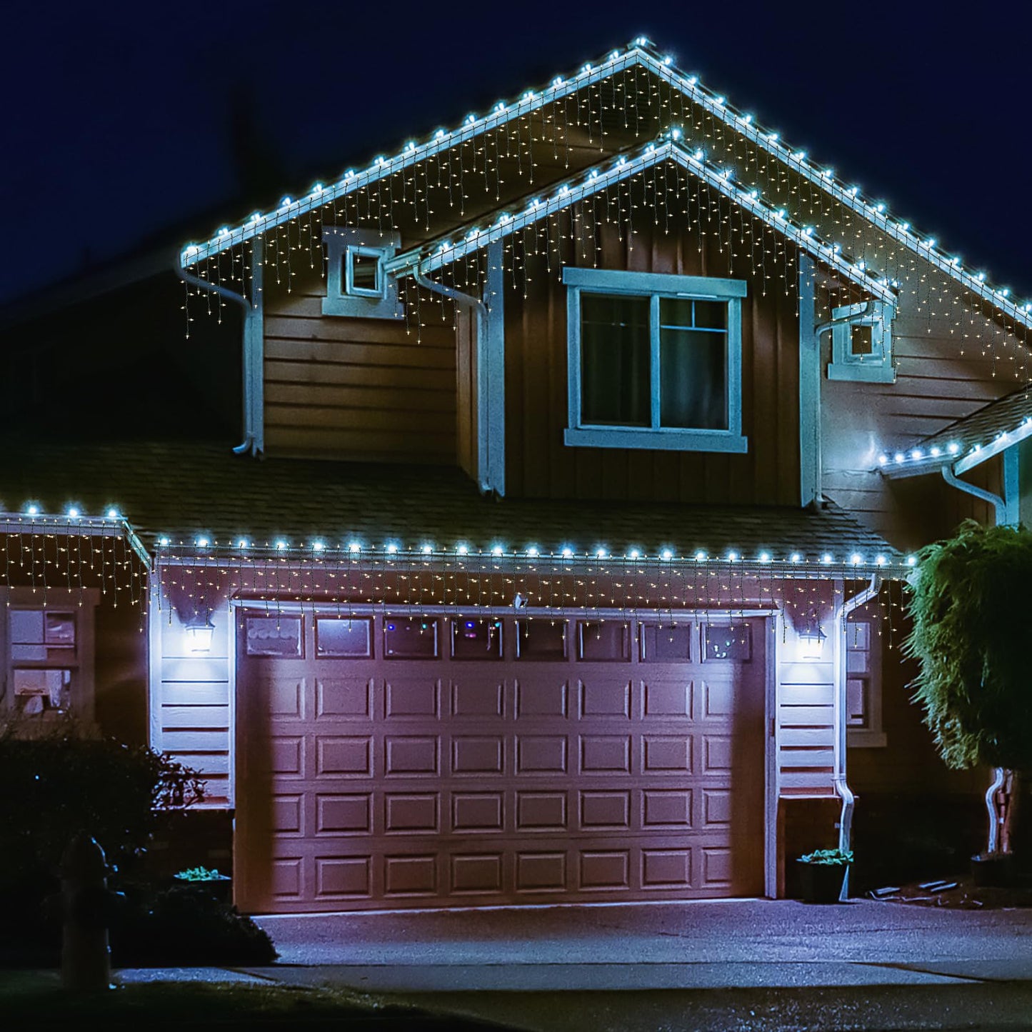 LAMPHOME 27 FT 300 Clear Icicle Lights - Green Wire, Indoor/Outdoor Christmas Light