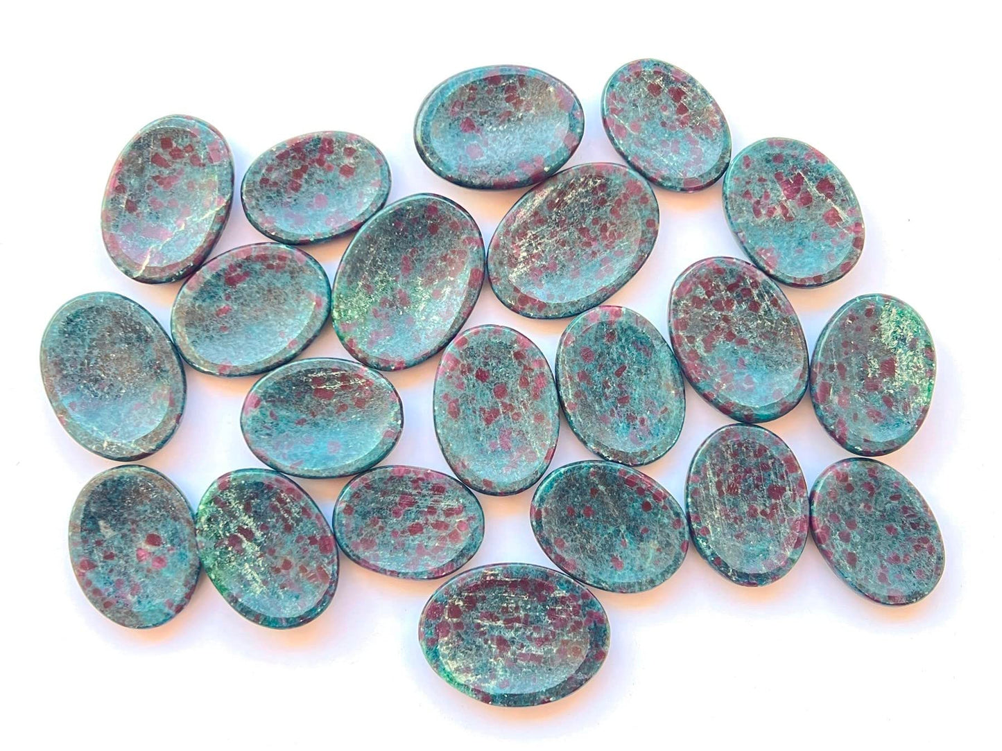 GEMSCITE Ruby Kyanite Thumb Worry Stones Metaphysical Gemstone Crystal Healing Reiki Men Women Gift Feng Shui Positive Energy Love Wellness Palm Stones Wicca Powerful