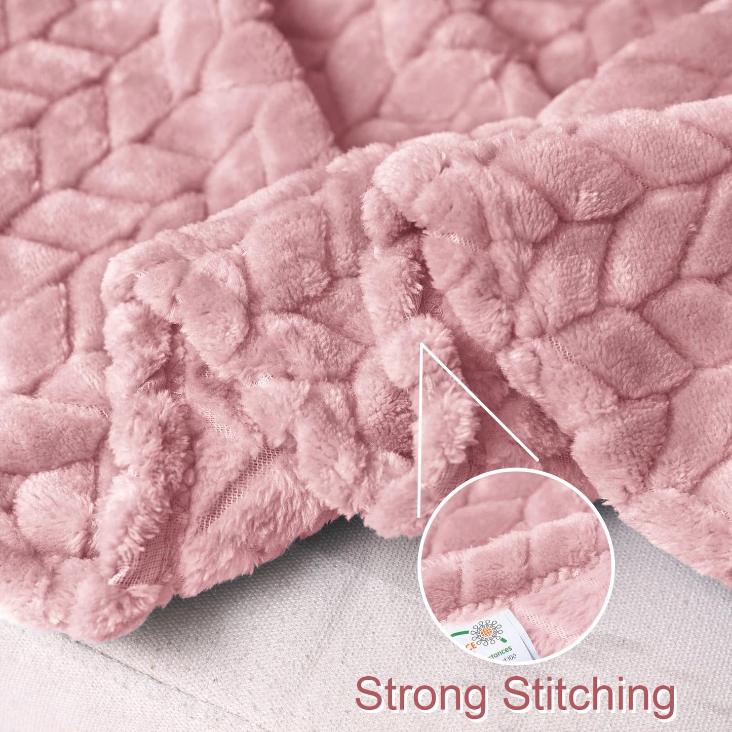 Exclusivo Mezcla Fleece Throw Blanket for Couch and Bed, 50x70 Inches Soft Cozy Jacquard Flannel Blankets, Lightweight Fuzzy Plush Warm Throws for Women, Pink