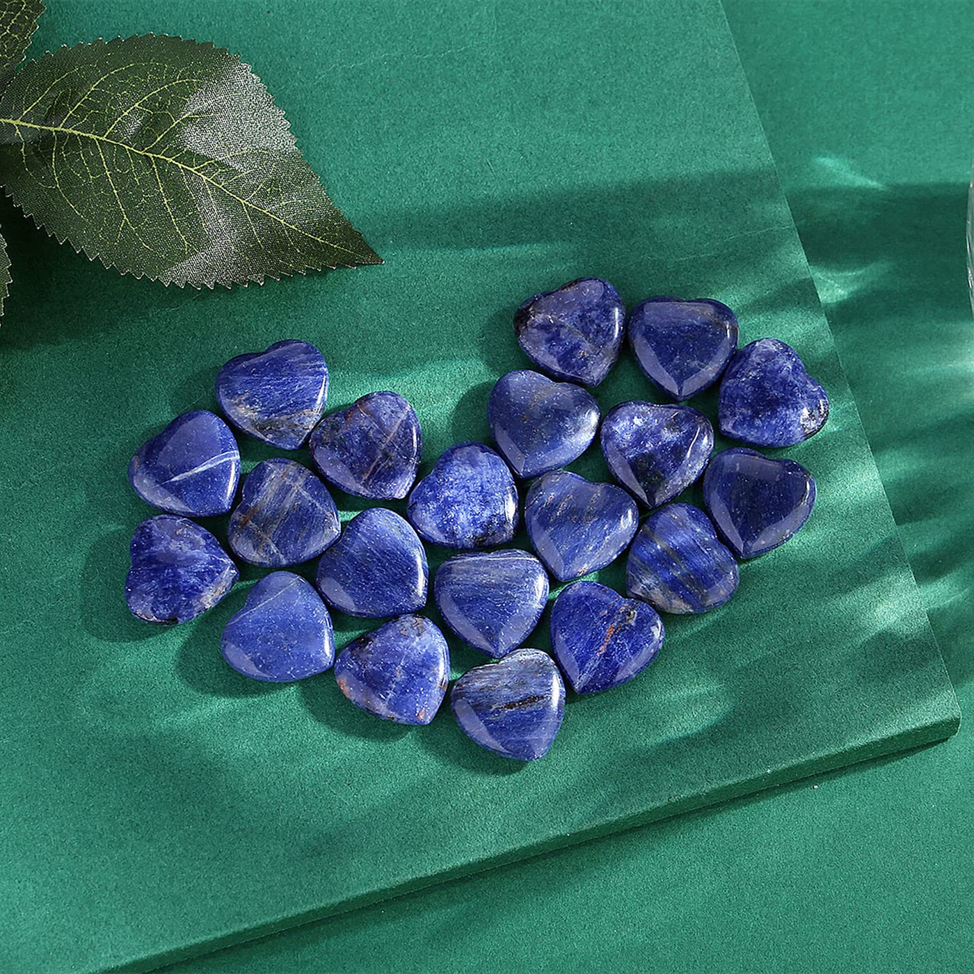 QINJIEJIE 20 PCS Sodalite Heart Crystals Natural Healing Crystal Polished Pocket Stones Mini Cute Palm Love Gemstones Set Bulk Wholesale Reiki Energy Balancing Meditation Valentine's Day Gift