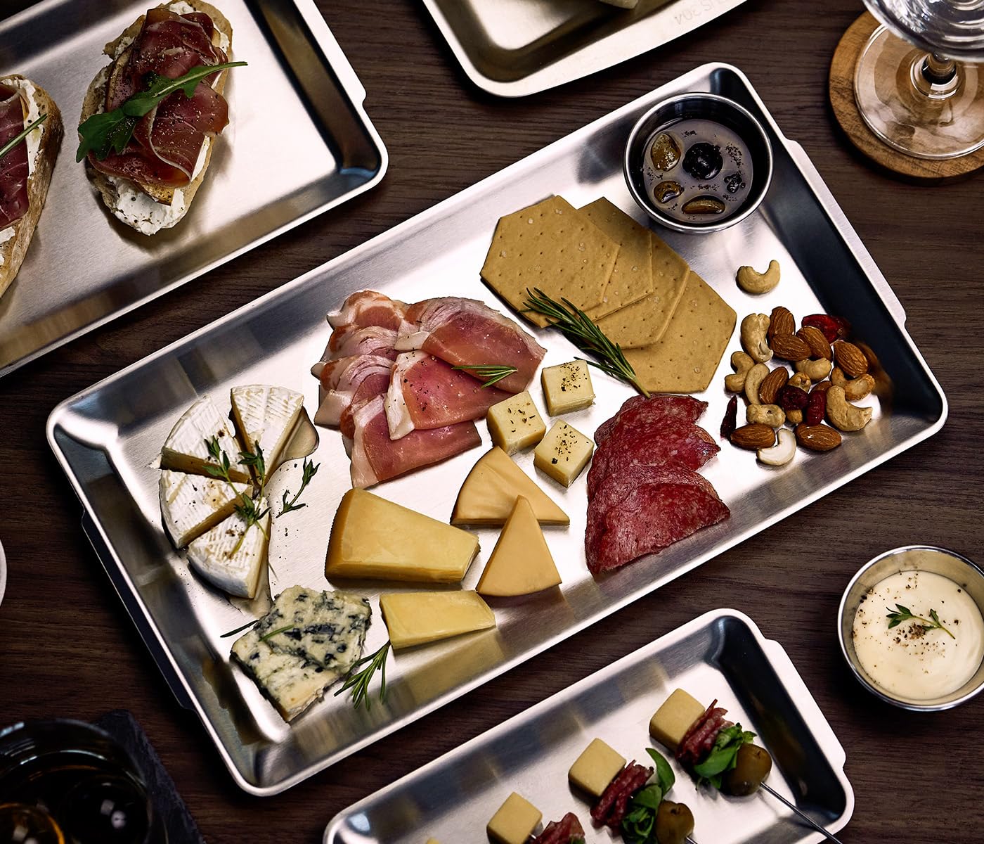 Wagensteiger SUS304 Stainless Steel Serving Platters, Rectangle Metal Dinner Plate with Handles, Decorative Tray, Lightweight, Cheese Board, Oven Safe (14.17 x 7.87 inches)