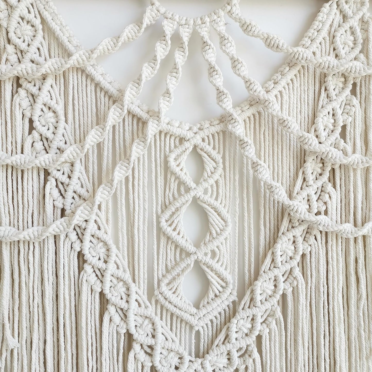 Achart Macrame Wall Hanging Large- Boho Wall Decor- large wall art- Wall Decor Living Room- Macrame Tapestry Boho Decor for Bedroom (Beige-Fringe)