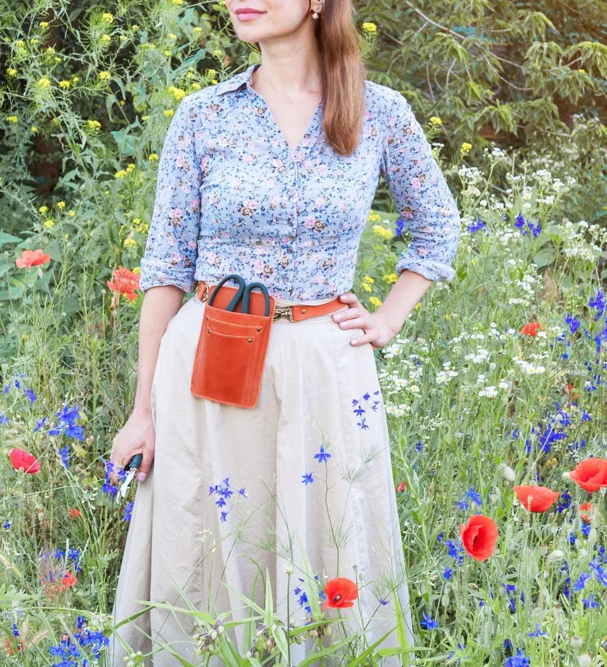 Leather Garden Tool Belt For Women - Orange Gardening Belt - Handmade Florist Tools - Gardner Belt - Best Gifts For Gardeners - Gardening Tool Belt - Florist Apron - Garden Belt For Women