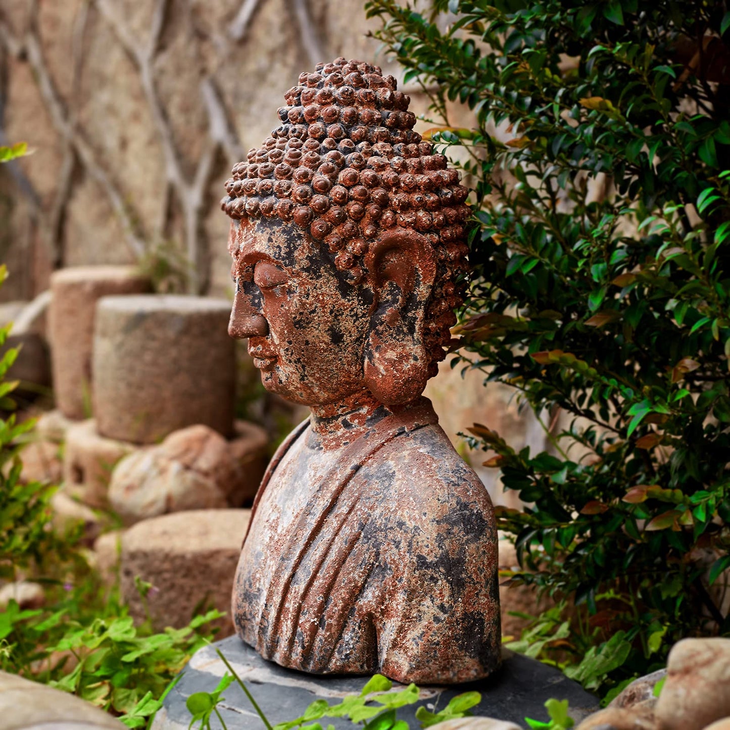 Buddha Statue for Home, Meditating Buddha Bust Statues, Rustic Spiritual Buddha Head Statue, Naturel Antique Bronze Rust Finish, 16.2" H Magnesia (Magnesia)