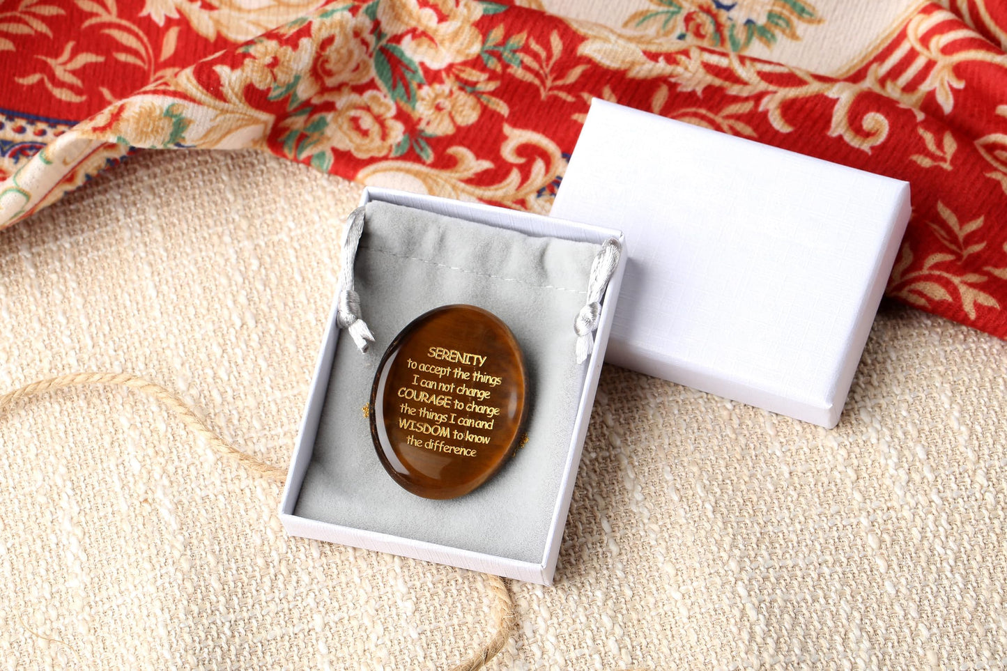 QINJIEJIE Tigers Eye Healing Crystals Serenity Prayer Worry Stones for Anxiety Engraved Inspirational Stones Anxiety Relief Items Sobriety Encouragement Gifts for Women Men