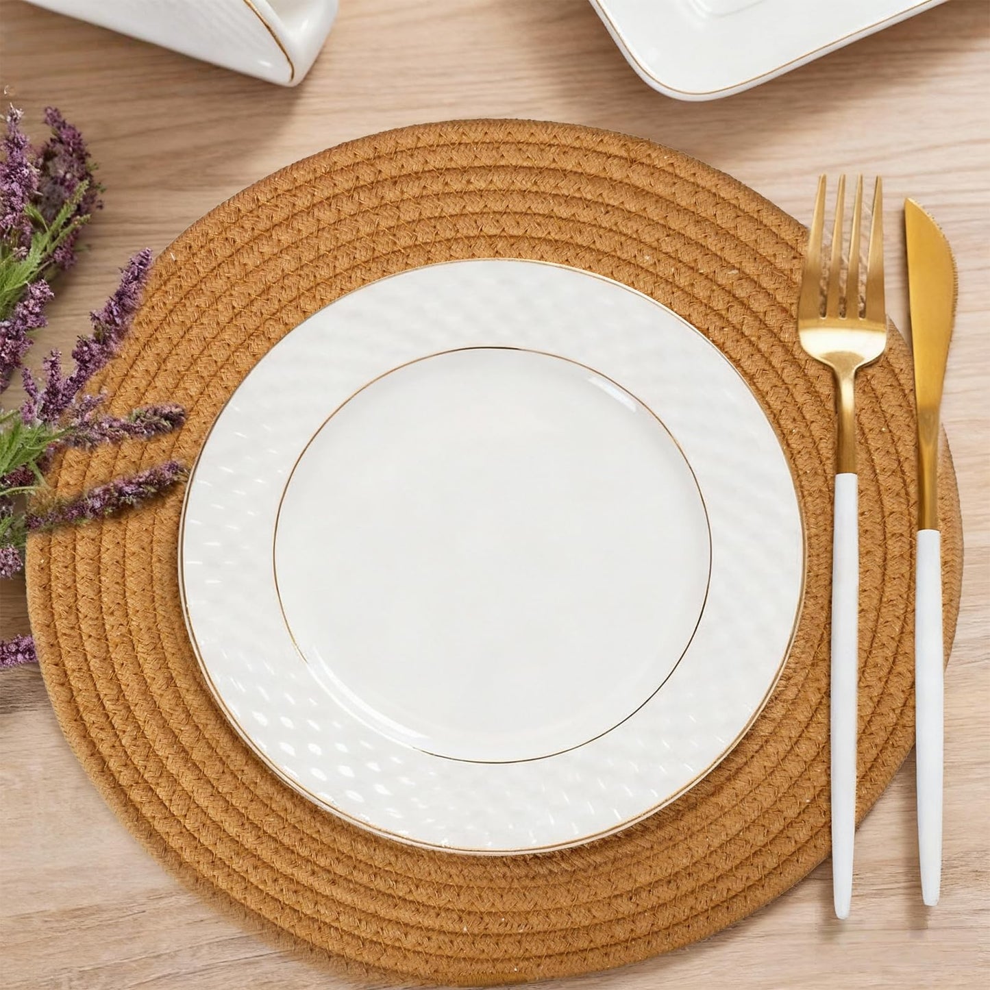 Round Placemats Set of 4, 13.8 Inch 100% Cotton Rope Woven Place Mats, Heat Resistant Washable Boho Farmhouse Table Mats, Non-Slip Absorbent Dining Table Mats for Kitchen Decor