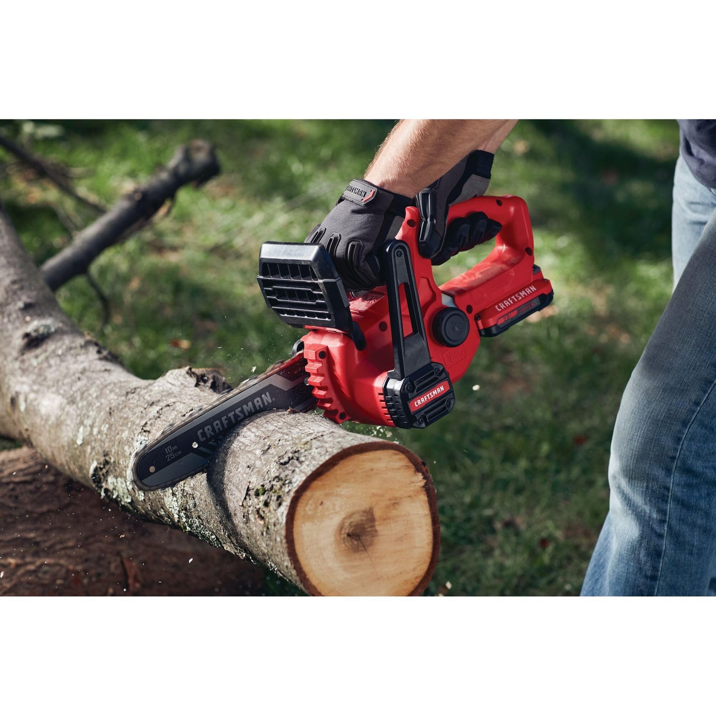 CRAFTSMAN Mini Chainsaw, 10 inch Mini Chainsaw Cordless, Electric Chain Saw, V20 Battery and Charger Included, Handheld Tree Trimmer Wood Cutter (CMCCS610D1)