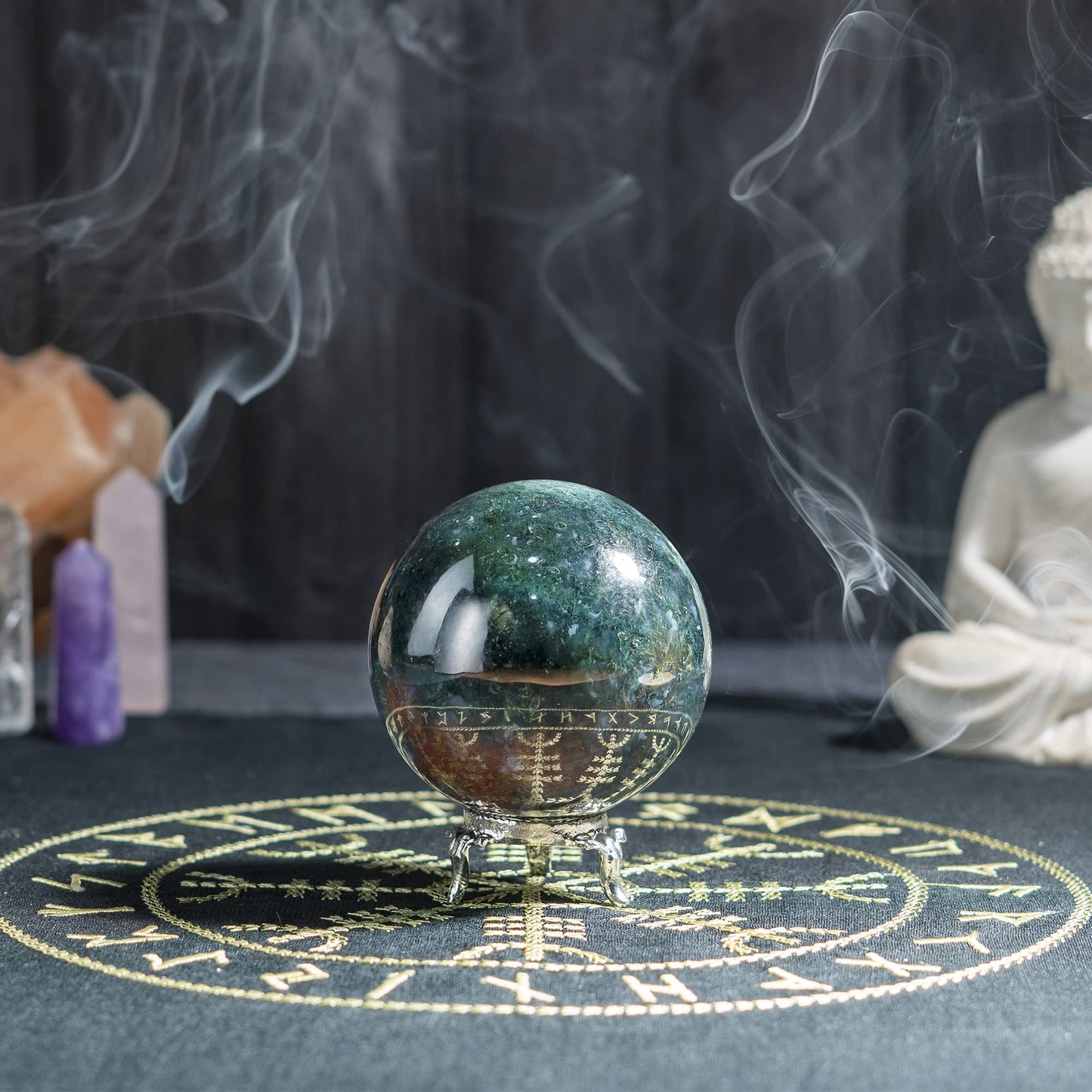 Crocon 50mm Green Blood Stone Sphere Ball with Metal Stand 1400+ Carats Gemstone Ball Healing Sphere Sculpture Figurine for Fengshui Divination Home Decoration Photography Crystal Sphere