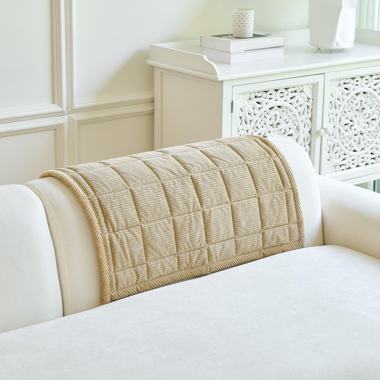 PJLZJFBY Couch Covers for Dogs Washable, Non Slip Couch Covers for Loveseat Sofa Pet Friendly, Soft Fuzzy Sofa Covers for Pet, Dog Couch Cover Furniture Protector(1PC,Light Brown,27.6"x27.6")