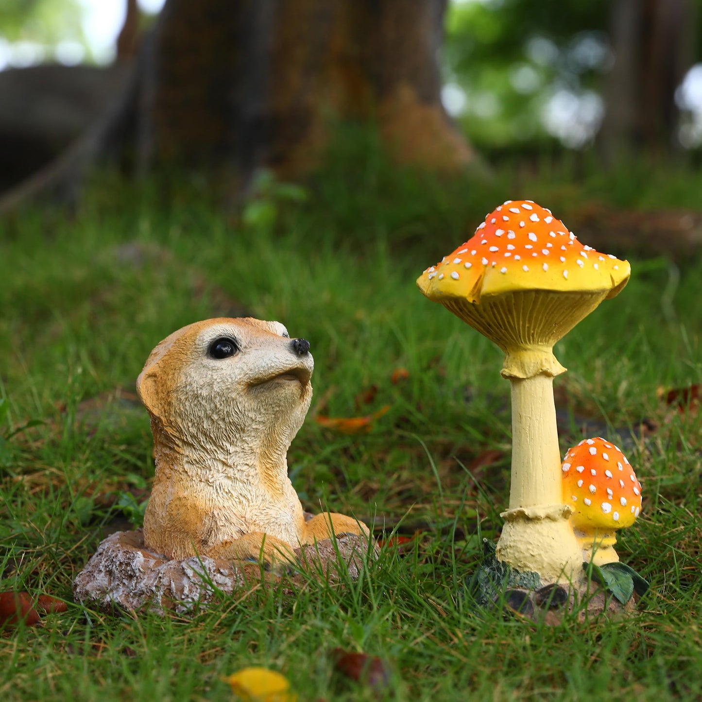 BLLTLLW Meerkat Statue Garden Decor Lawn Animal Sculpture Ourdoor Decoration Funny Yard Ornaments Resin Figurine for Garden or Home 5.3inch