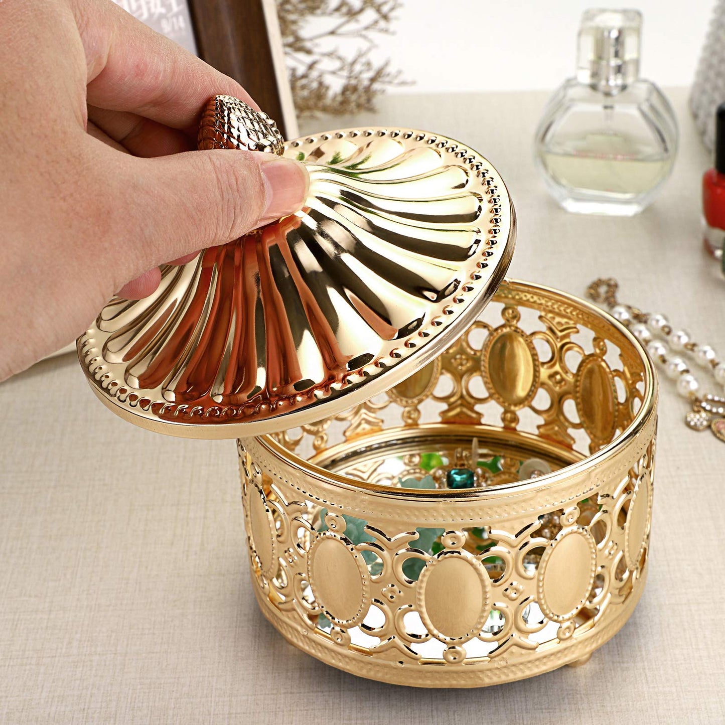 Hipiwe hollow out Metal Jewelry Box with Lid - Gold Mirrored Jewelry Trinket Organizer Ring Earrings Necklace Home Decor Storage Box, Chest Keepsake Gift Box for Women