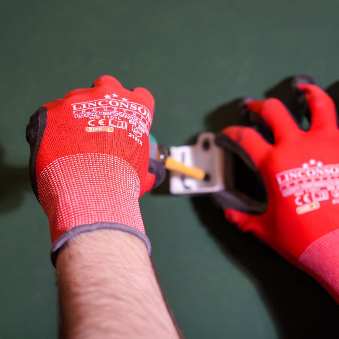 linconson 12 Pack Safety Performance Series Construction Mechanics Work Gloves (XL (Pack of 12), Black & Red)