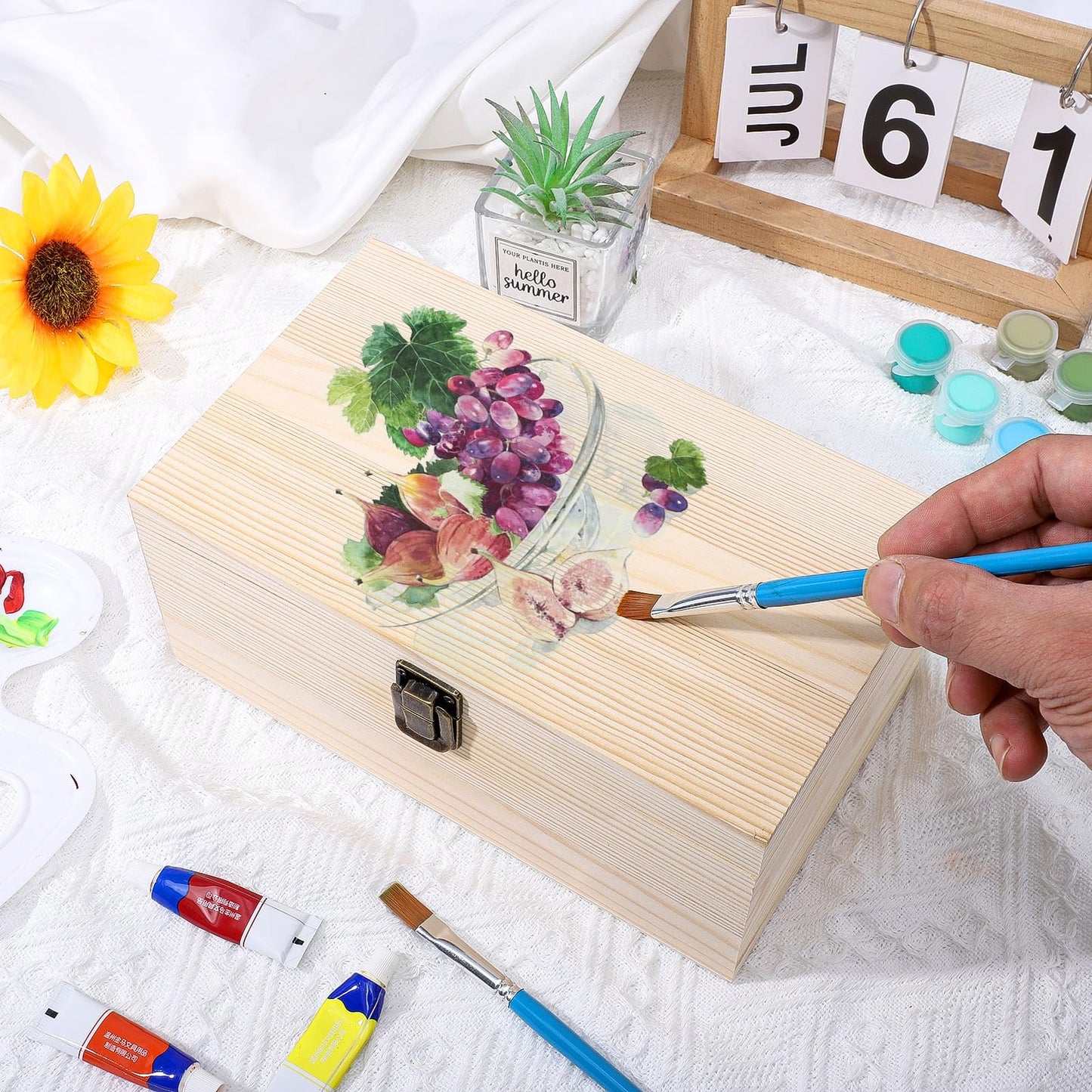WSICSE Unpainted Wood Box with Hinged Lid - Large 9.2"x5.5"x3.9" for Crafts DIY Storage Jewelry & Gift Box and Hobby Organization Easter Basket Stuffers