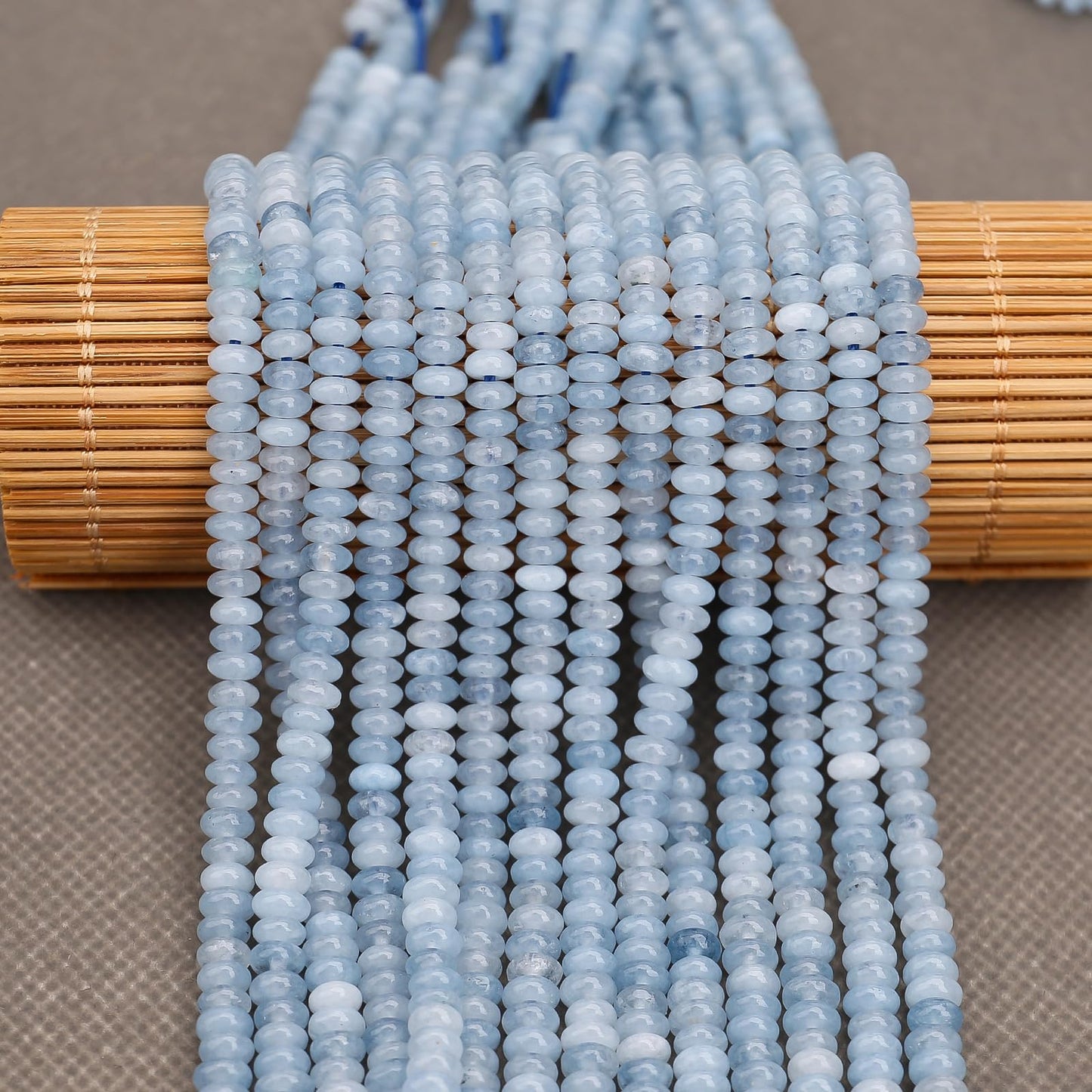 BONNY BOXX 1 Strand (150PCs) Natural 2 * 4mm Aquamarine Rondelle Beads, Natural Abacus Disk Stone Beads Loose Spacer Gemstone for DIY Bracelet Necklace Jewelry Making