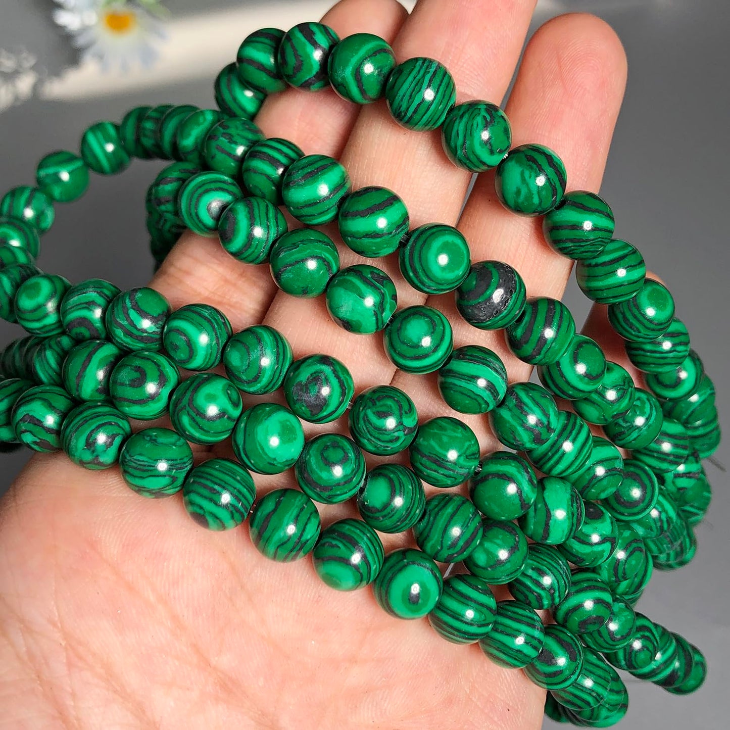 NITOPUPU 100Pcs 8mm Smooth Malachite Beads for Jewelry Making, Natural Round Loose Gemstone Stone Bead for Necklace Bracelets, Crafts for Adults with Crystal Stretch Cord