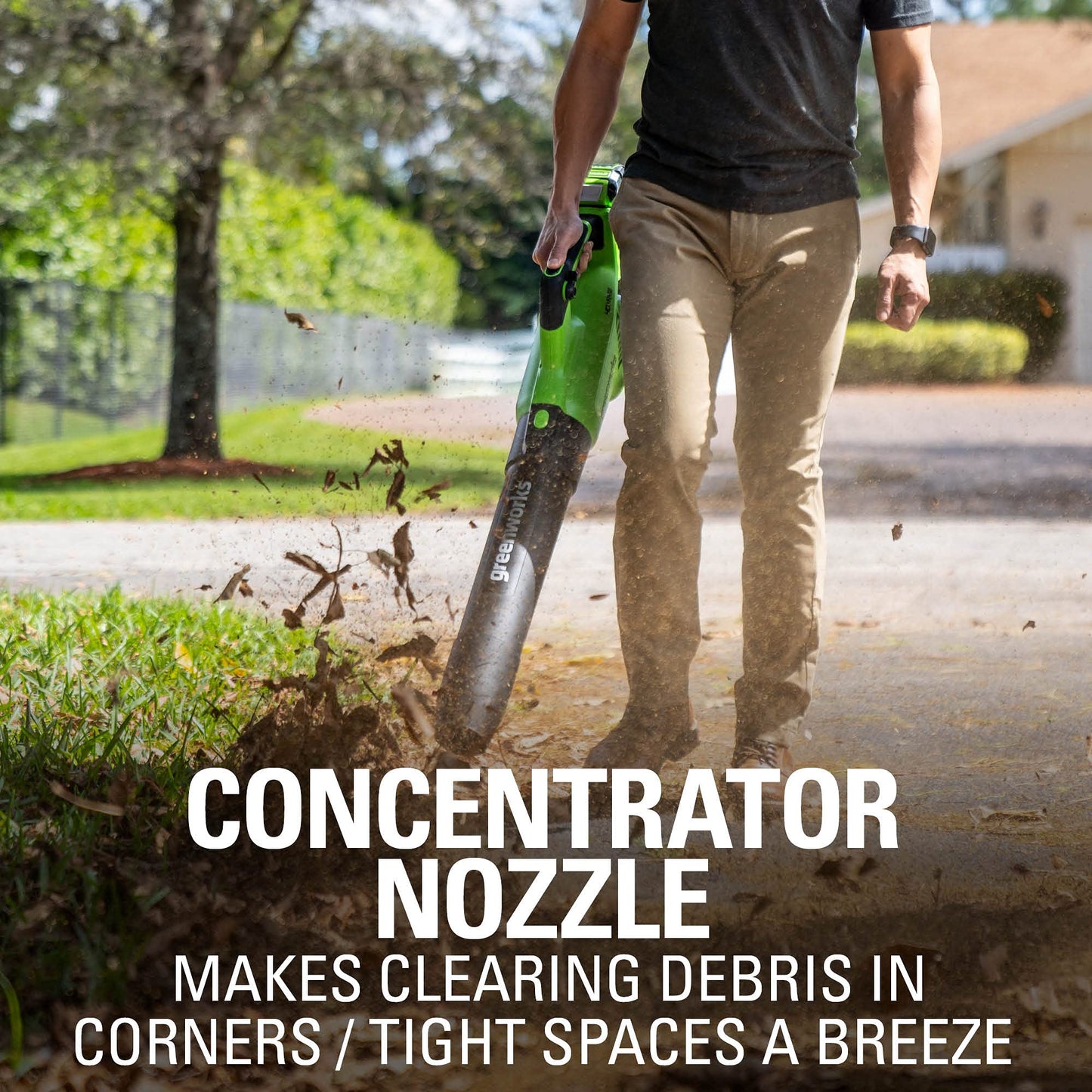 Greenworks 40V (120 MPH / 500 CFM) Leaf Blower, for damp autumn leaves, spring pollen, summer grass clippings, and winter debris across driveways, patios, Includes 2.5Ah Battery and Charger