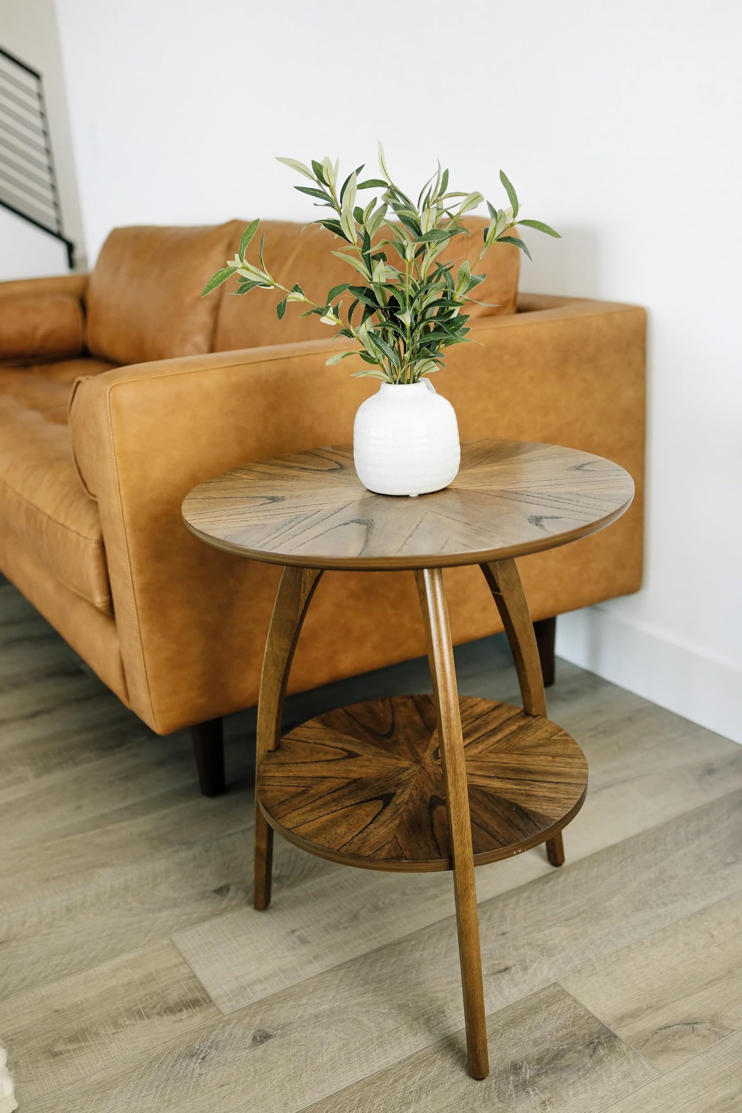 Martin Svensson Home Retro Mid-Century Modern Round Wood End Table, Solid Grain Side Table with Lower Shelf, Small Accent Table for Living Room or Nightstand. Nutmeg Brown.