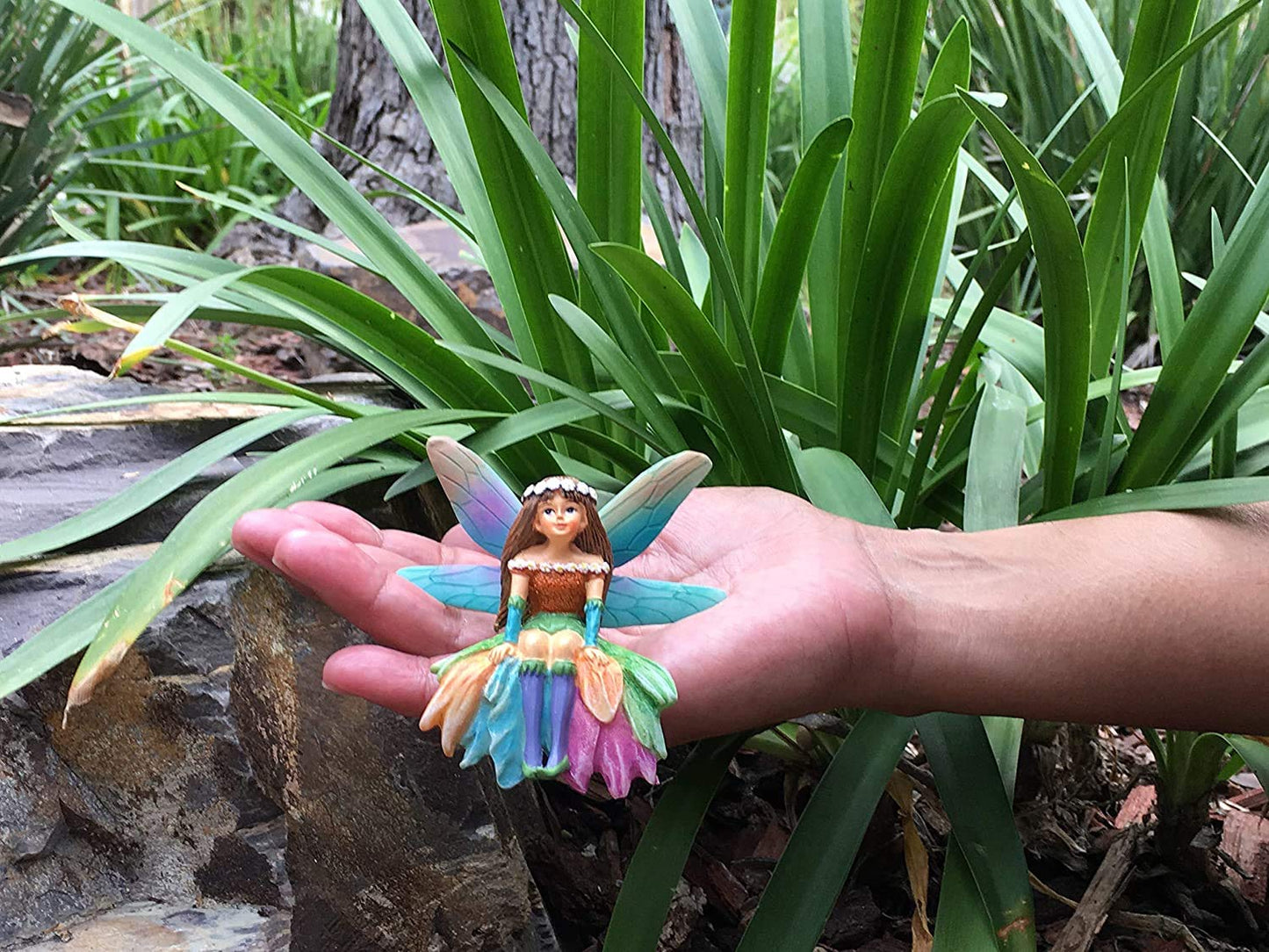 GlitZGlam Daisy The Gorgeous Miniature Fairy for Your Fairy Garden/Miniature Garden