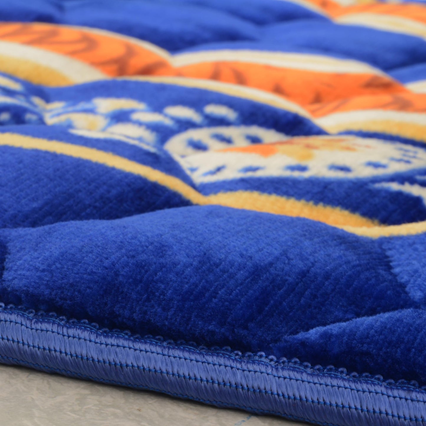 YAZEIN Prayer Rug Muslim Mat Islamic - Padded Very Thick Prayer Rug Sajadah for Men Women with Islam Prayer Beads, Soft and Luxury (31.5" x 47.2", Royal Blue)