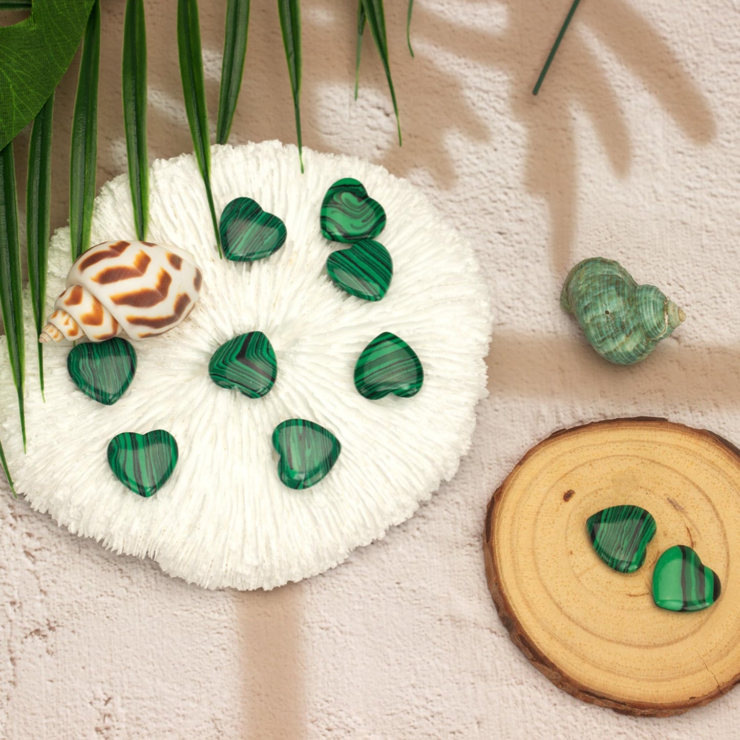 Xyntara 10 Pcs Heart Healing Crystal Stones, Quartz Worry Stones, Valentines Gift for Women, Love Carved Palm Gemstone for Reiki Energy Balancing Meditation 0.8 in (Malachite)