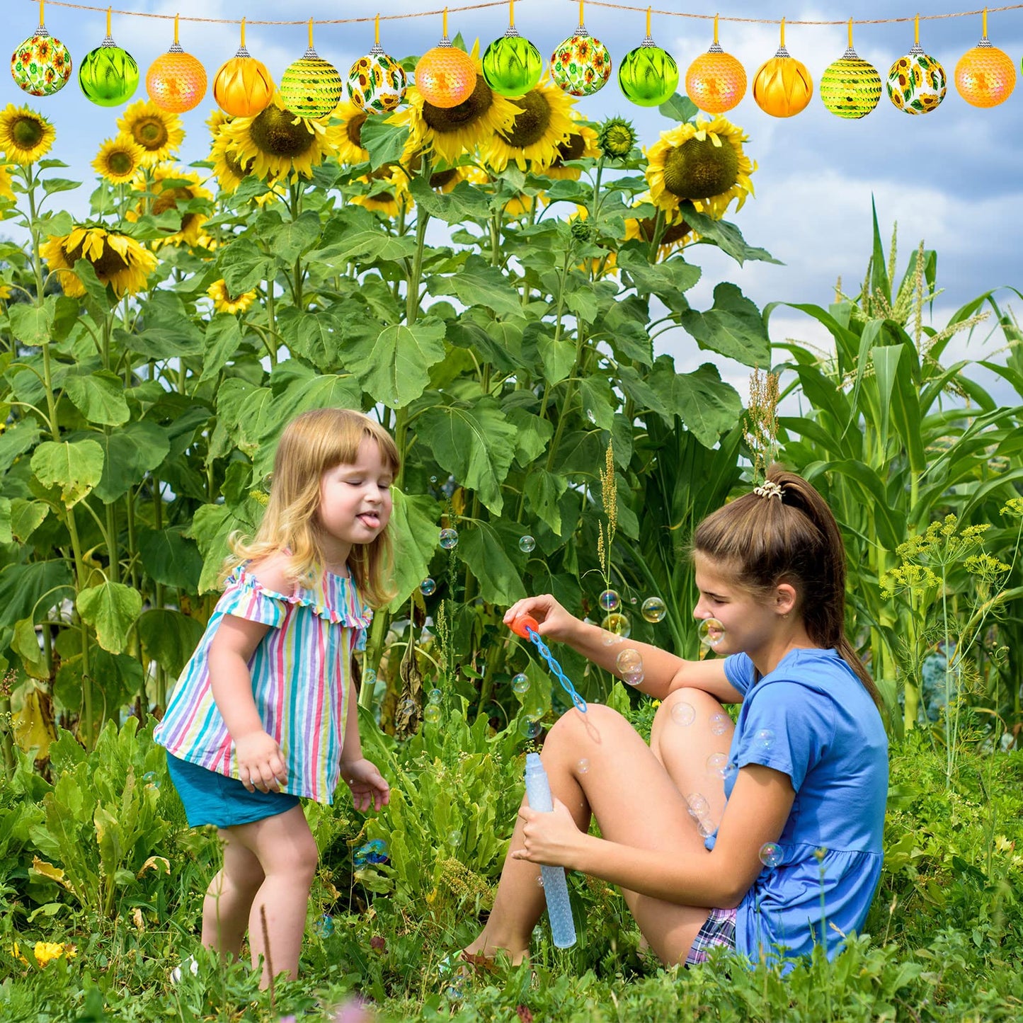 Yuxung 12 Pcs Summer Sunflower Ball Tree Ornaments Sunflower Ball Hanging Ornaments Yellow Honeycomb Balls Tree Decoration for Summer Holiday Theme Birthday Party Favor Supplies