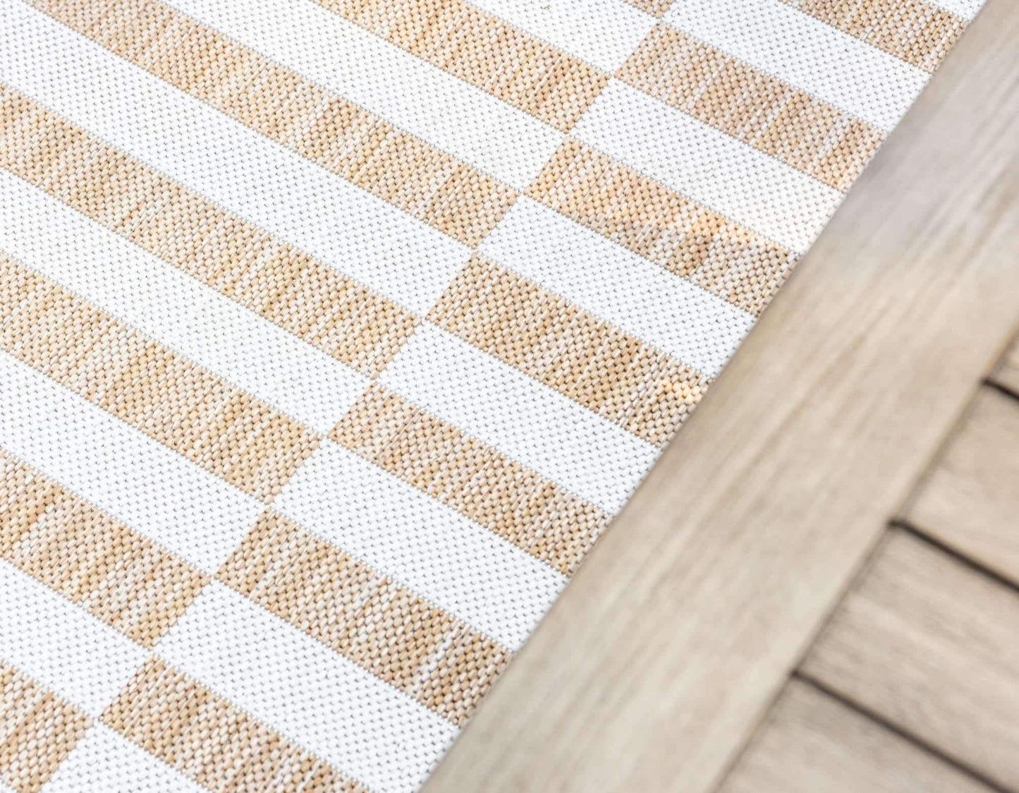 Unique Loom Outdoor Striped Collection Area Rug - Striped (5' 1" x 8' Rectangle, Taupe/Ivory)