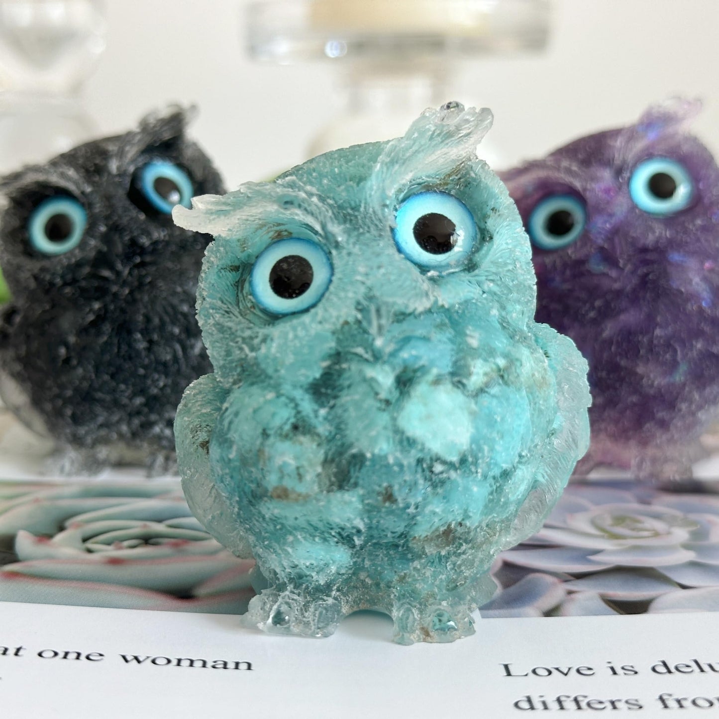 XYLIBLLA Hand-Carved Natural Crystal Owl Statue Owl Decor ，Green Owl Figurine, Animal Figurines Desk Decor and Owl Gifts for Women.（Turquoise）