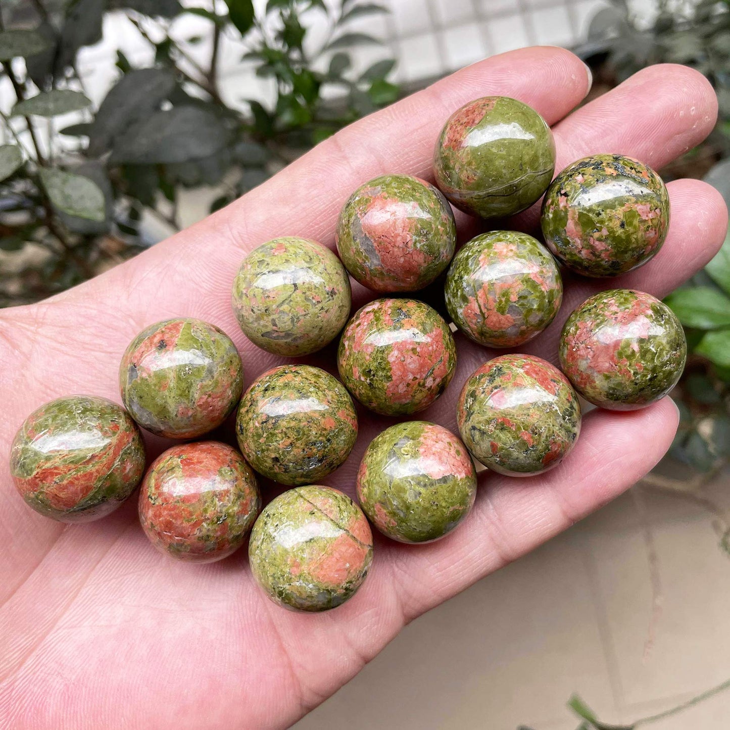 Fekuar 5 Pcs Unakite Crystal Sphere Ball Set, Polished Healing Energy Mineral Gemstone Balls for Reiki Chakra Decoration Fengshui 20mm