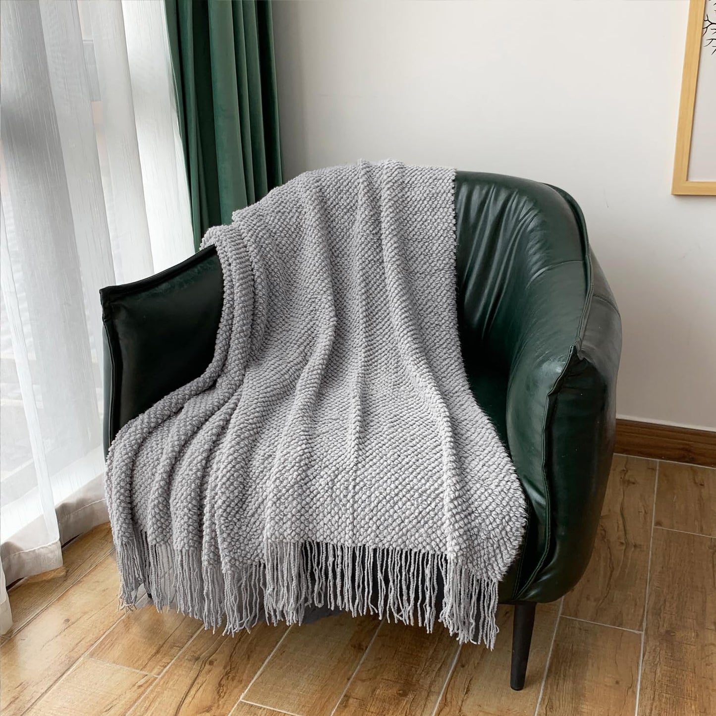 LOMAO Knitted Throw Blanket with Tassels Bubble Textured Soft Lightweight Throws for Couch Cover Home Decor (Light Grey, 50x60)