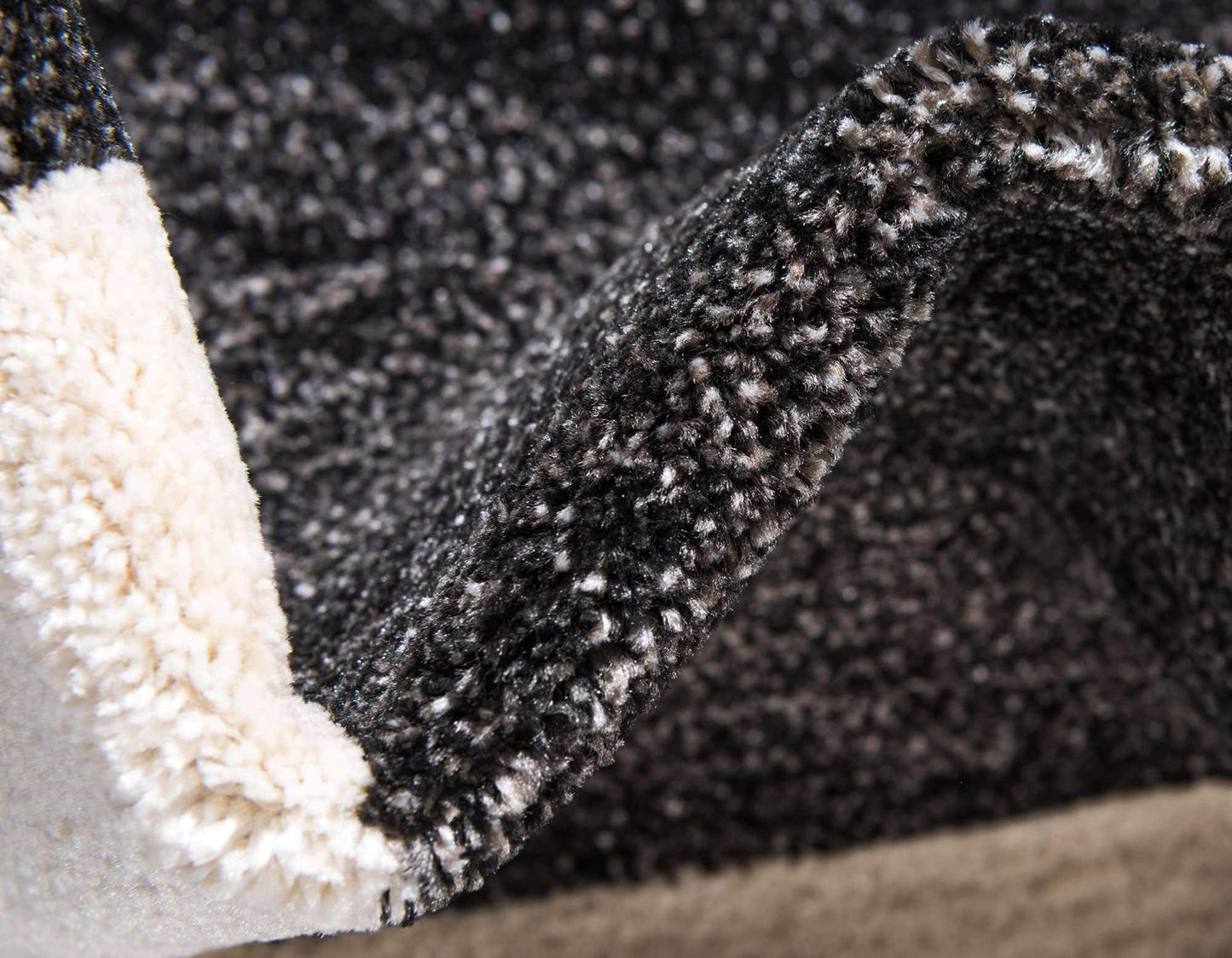 Unique Loom Del Mar Collection Area Rug - Maria (5' 3" x 8' Rectangle, Black/ Ivory)