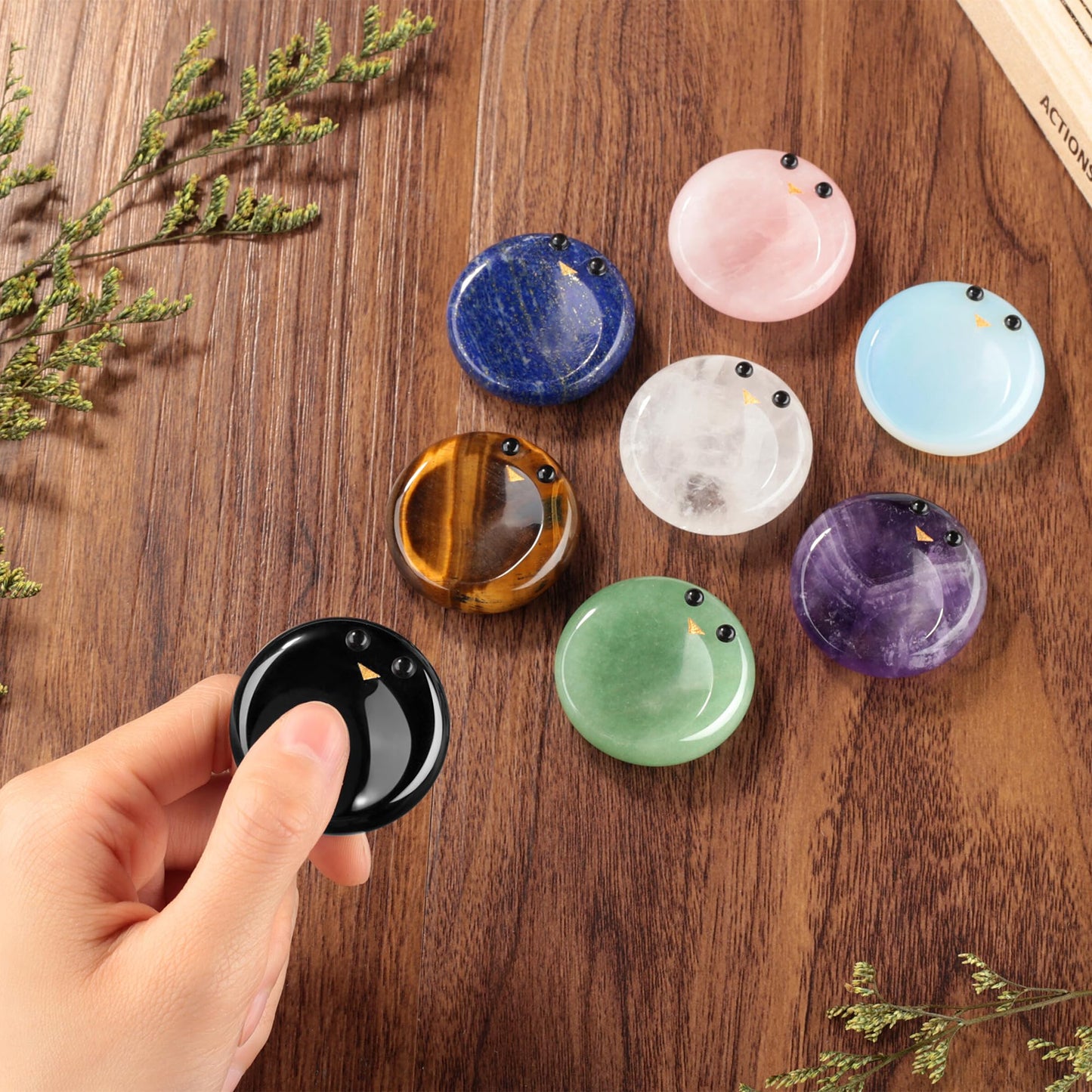 ZHIYUXI Black Obsidian Crystal Emotional Support Worry Stones for Anxiety Stress Relief Gifts Anxiety Relief Items Encouragement Gifts for Women Smile Worry Stones Inspirational Gifts for Men