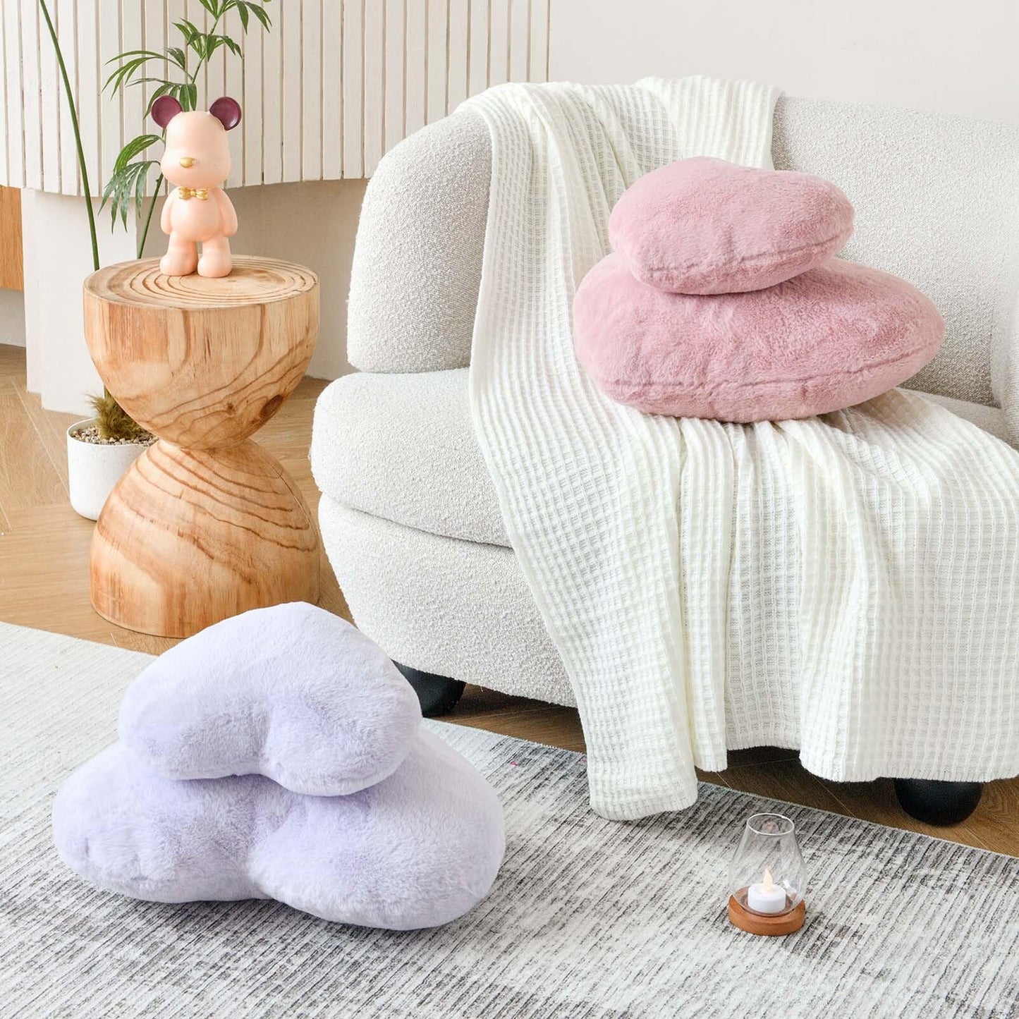 XVTRU Dusty Pink Heart Pillows, Cute Heart Decorative Pillow, Heart Shaped Throw Pillows for Bed, Faux Rabbit Fur Plush Hoom Decor Pillow Cushion for Chair Sofa Living Room (Mini 12.9" x 9.8")