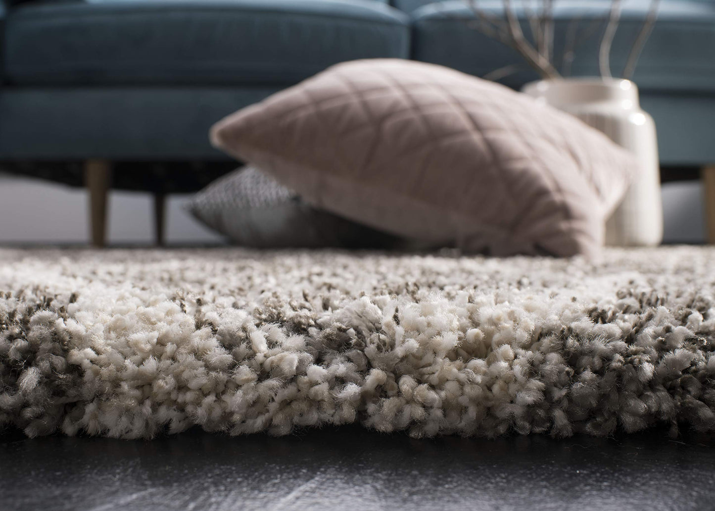 SAFAVIEH Hudson Shag Collection Accent Rug - 2'3" x 3'9", Grey & Ivory, Trellis Design, Non-Shedding & Easy Care, 2-inch Thick Ideal for High Traffic Areas in Entryway, Living Room, Bedroom (SGH280B)