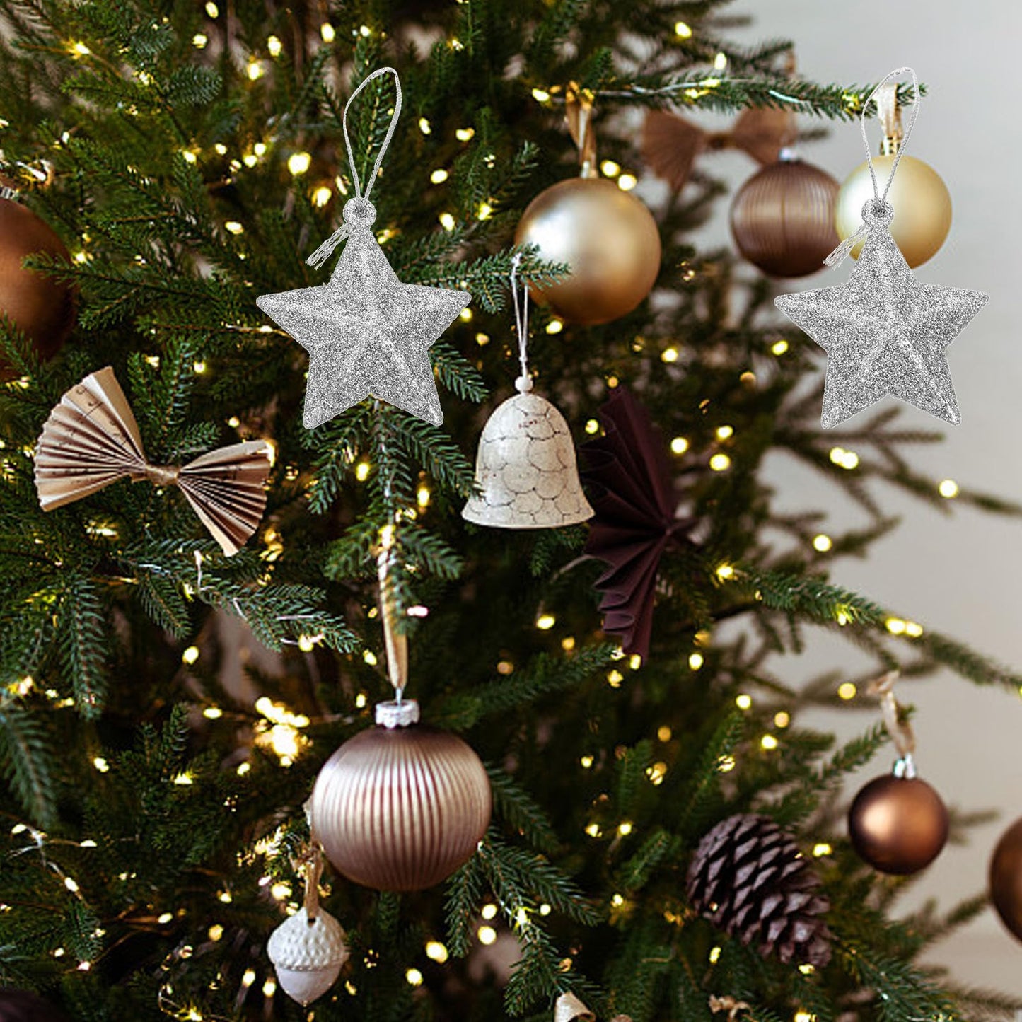 24Pcs Silver Glitter Star Ornaments Christmas Tree Mini Star Hanging Decoration Plastic Glitter Bulk Xmas Tree Pendant Embellishments for Holiday Parties Weddings Home Decoration