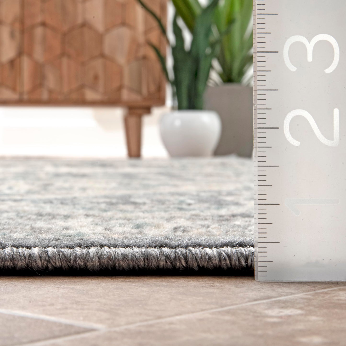 nuLOOM 3x5 Becca Traditional Tiled Area Rug, Charcoal, Faded Transitional Design, Stain Resistant, For Bedroom, Dining Room, Living Room, Hallway, Office, Kitchen, Entryway