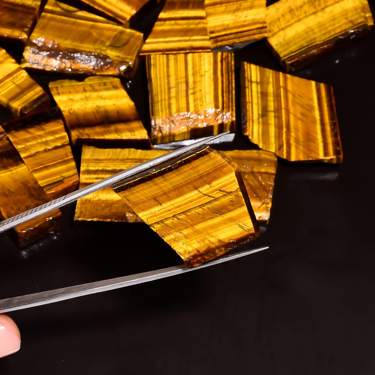 Natural Tiger Eye Raw Slice Gemstone- Healing Crystals for DIY Jewelry Making -Loose Natural Cabochon -Perfect for Crafting Unique Jewelry Designs (5 pcs, 25-35 mm)