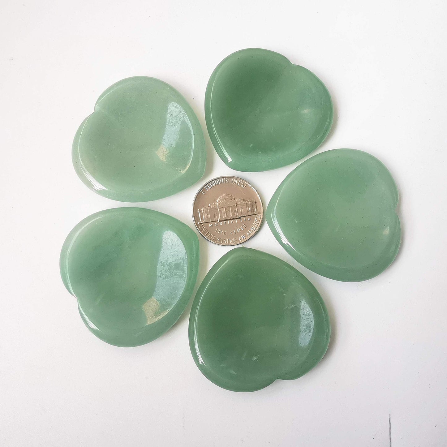Bacatgem Natural Green Aventurine Heart Chakra Thumb Worry Stone,Hand Carved Healing Crystal Shaped Stone for Anxiety Stress Relief Meditation