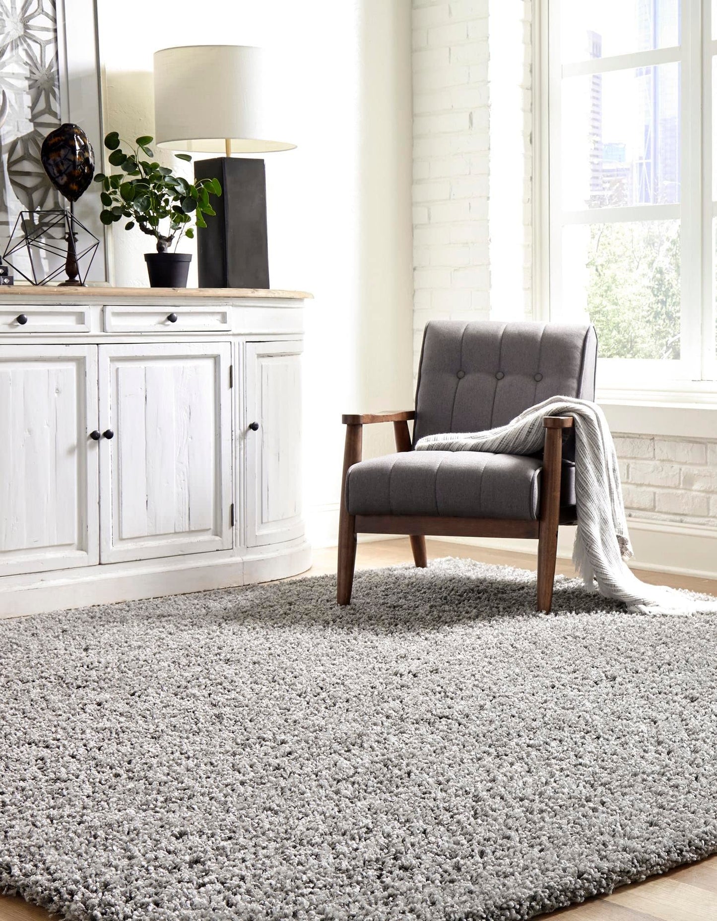 Unique Loom Solid Shag Collection Area Rug (5' 1" Square, Cloud Gray)