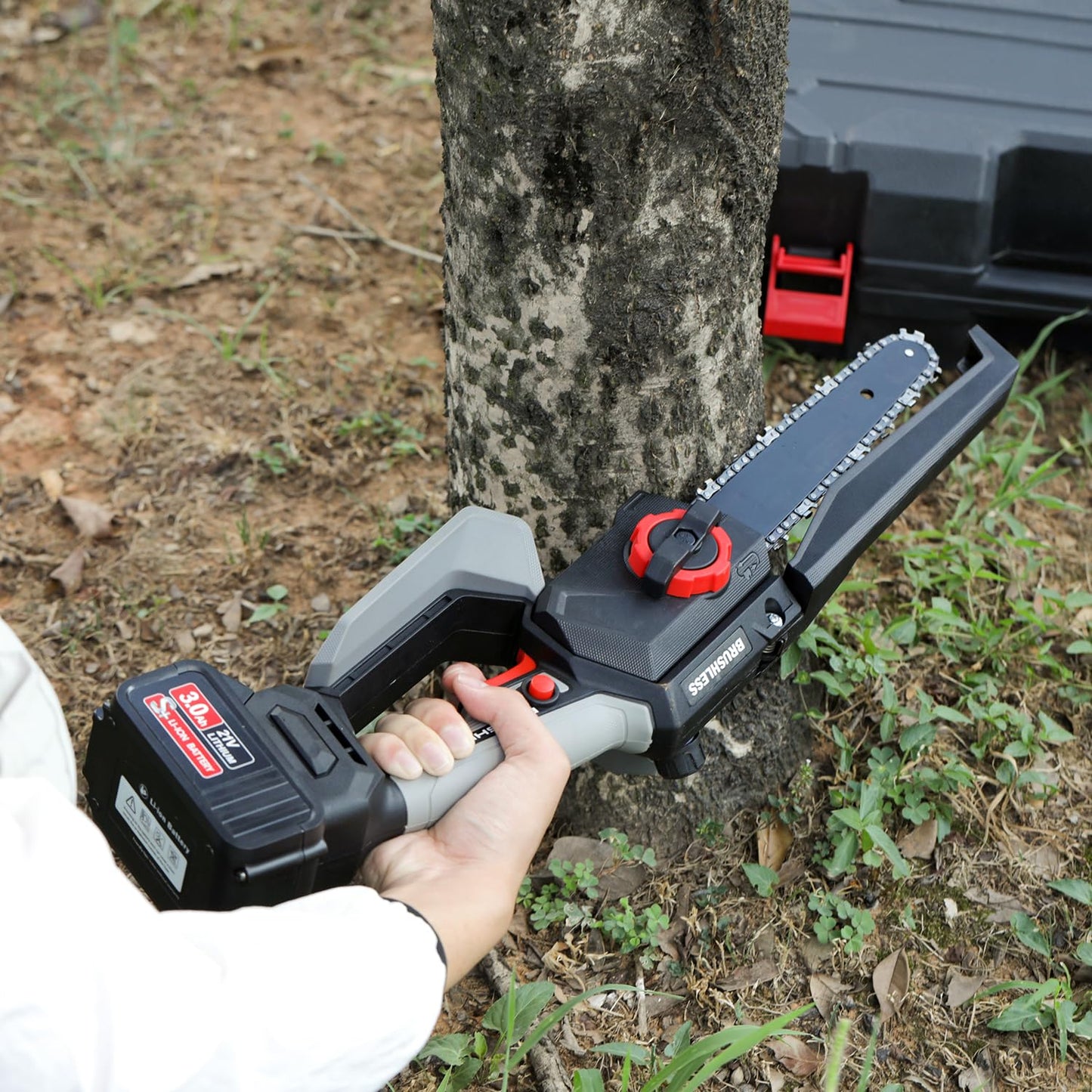 8 Inch Mini Chainsaw Cordless, 1150W 5000RPM Brushless Handheld Electric Chain Saw with Chain Guide Plate 2x3.0A Batteries and Other 6 Accessories, for Tree Branch Wood Cutting, Garden Tools Gift