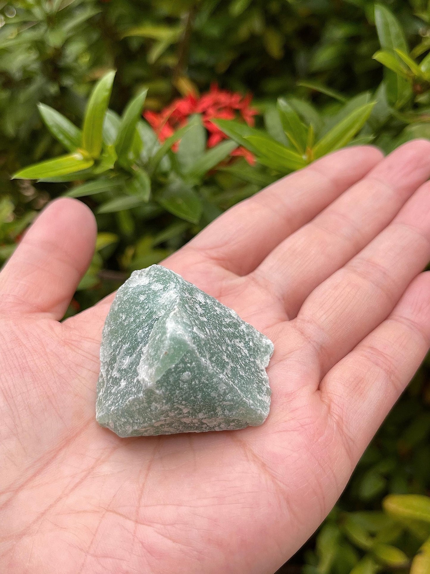 GAF TREASURES Wholesale Raw Green Aventurine Crystals, Natural Green Aventurine Stone, Rough Green Aventurine Crystals, Healing Crystals (Green Aventurine, 0.5 Pound)