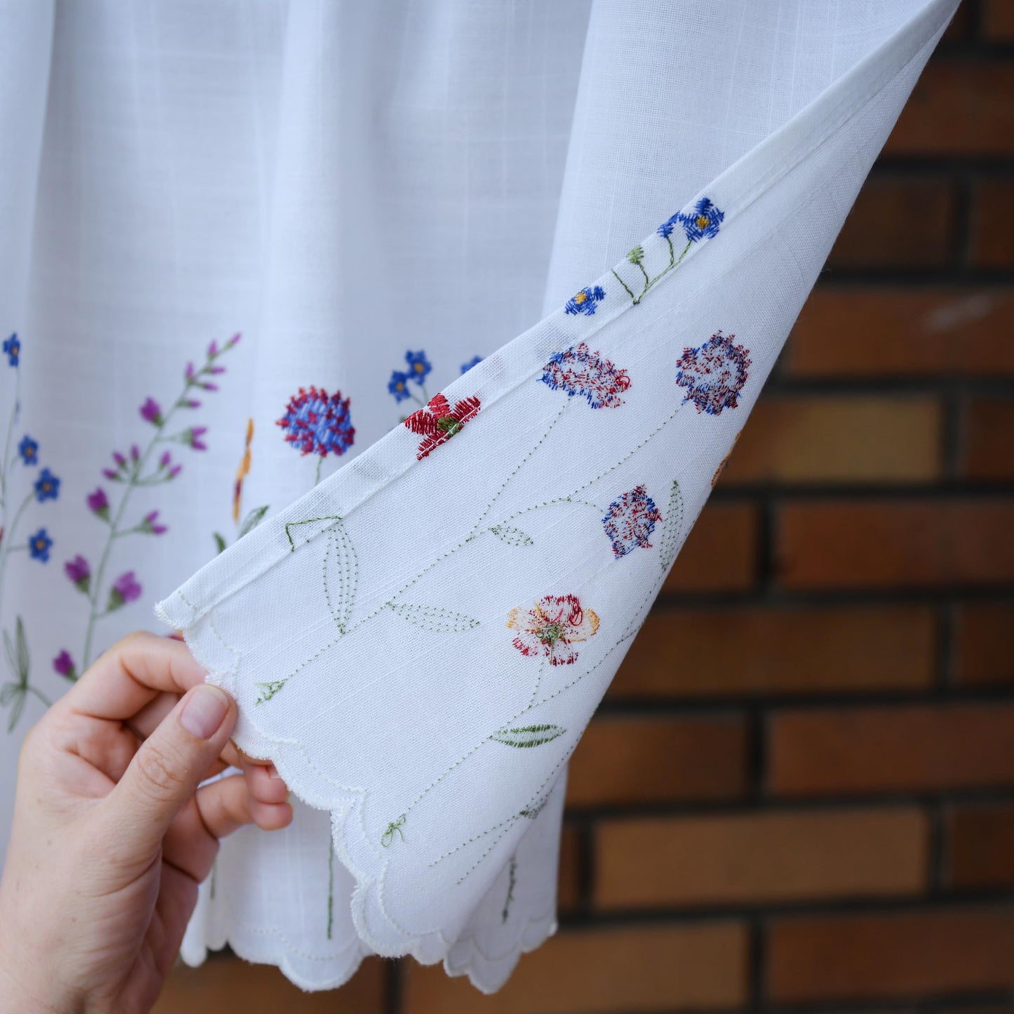 Siykkay PKT Floral Embroidery Curtain Valance, White Elegant Decorative Flowers Window Valances,Valances for Windows Living Room,Rod Pocket W52XL18 inch (Flowers)