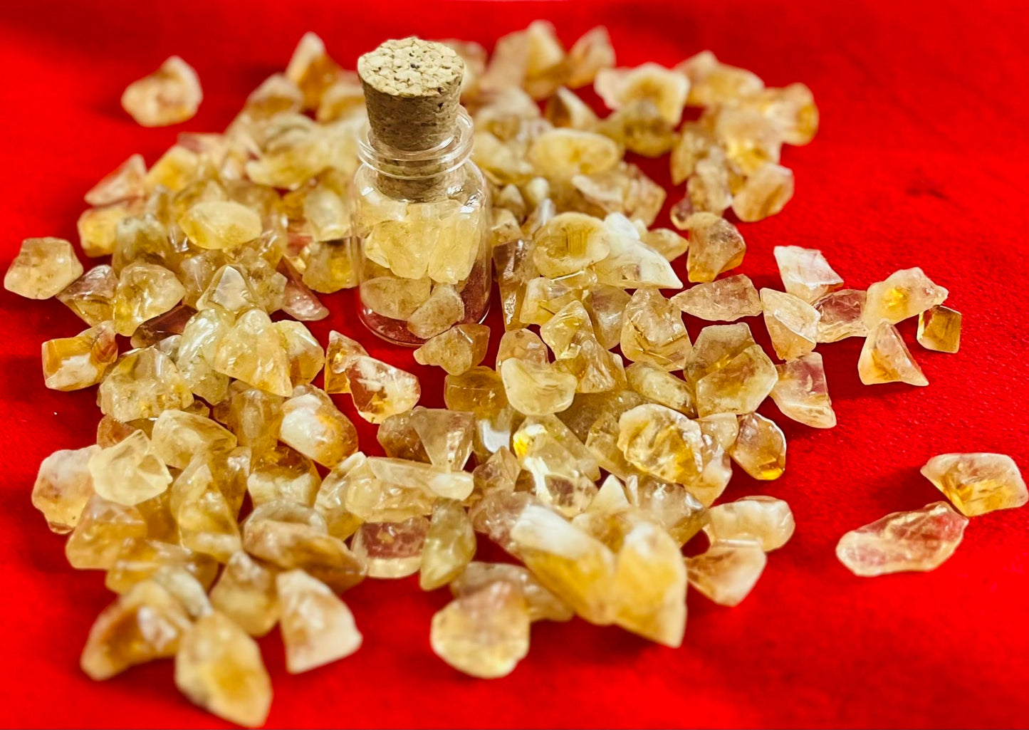 Indian Consigners Natural Crushed Polished Tumbled Gem Stone Chips, Decoration & Healing Crystals (Citrine)